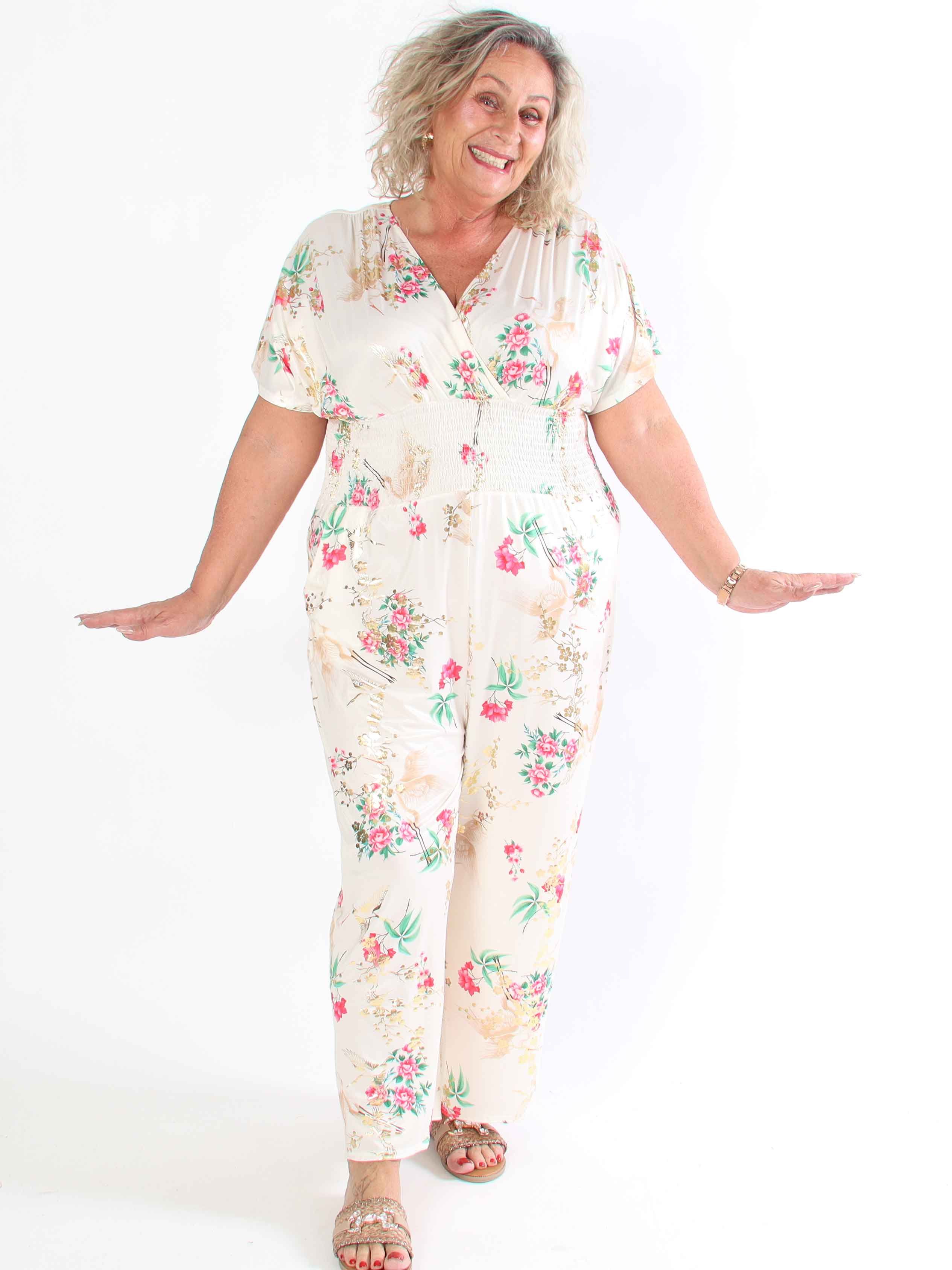 Pams Fly Jumpsuit - Elastisk plus size buksedragt med blomster- og fugleprint