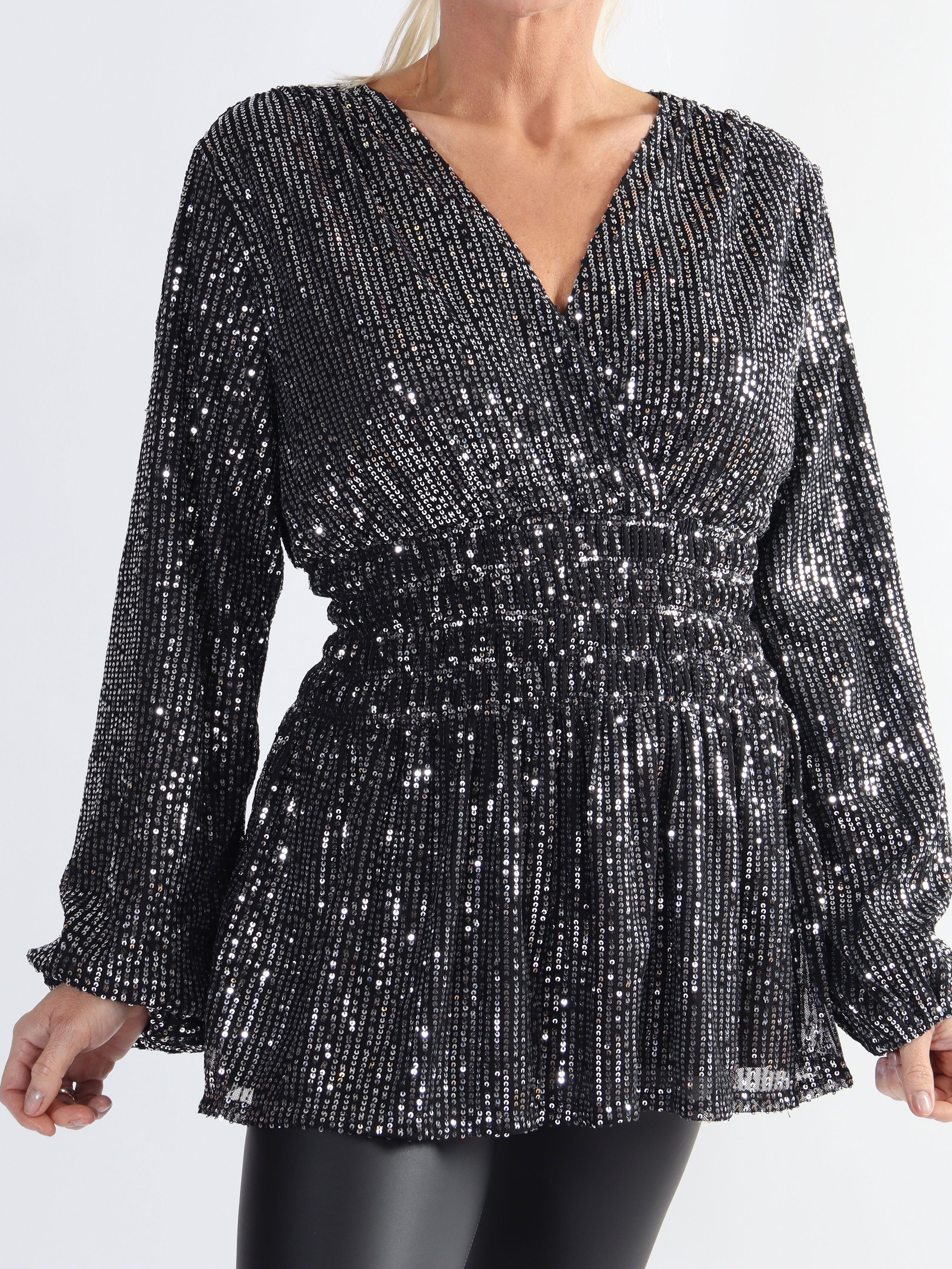 Pams Glitter Shirt L/S - Plus size bluse med pailletter og lange ærmer