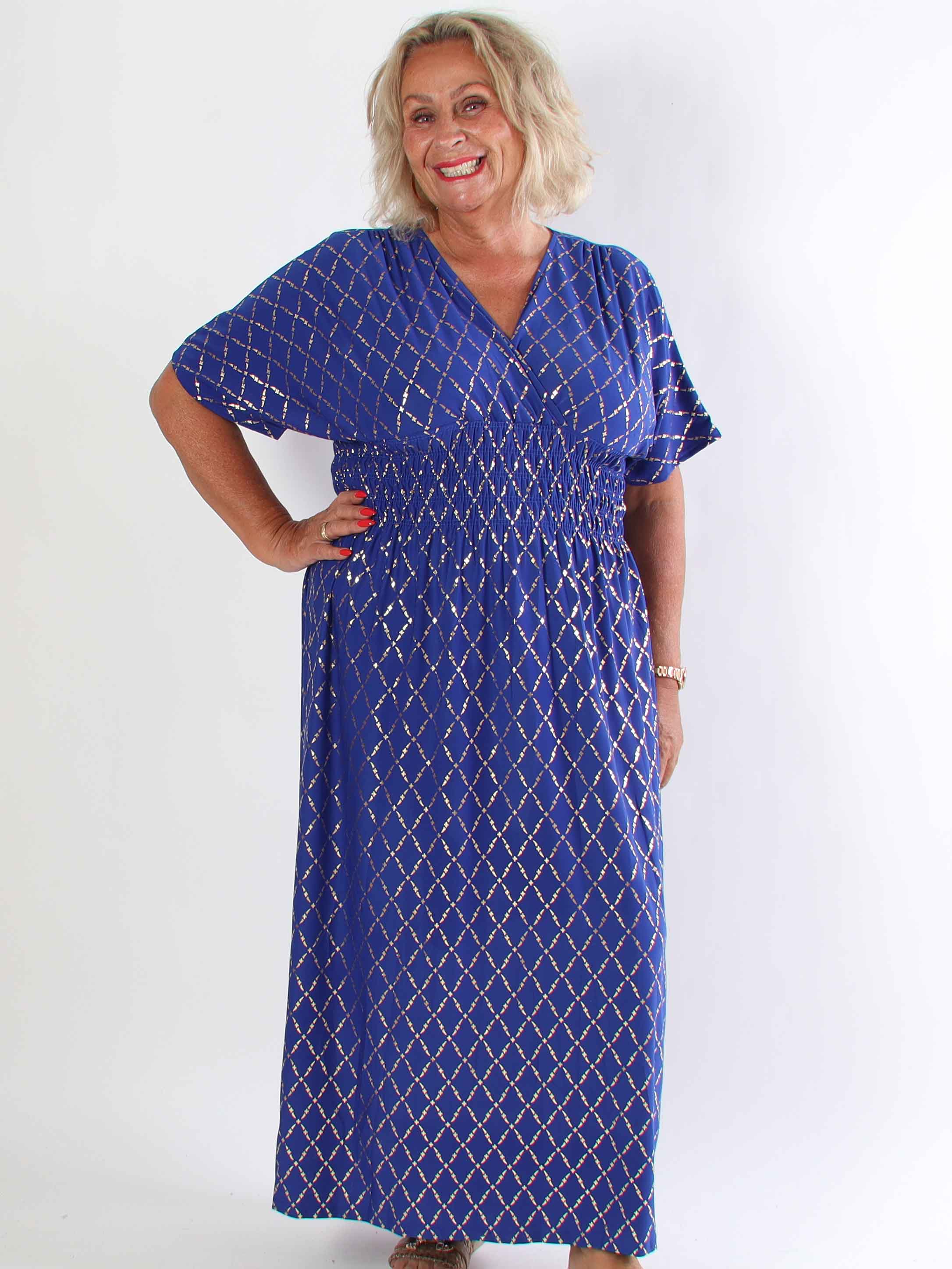 Pams Gold Check - Lang elastisk plus size kjole med guld detaljer