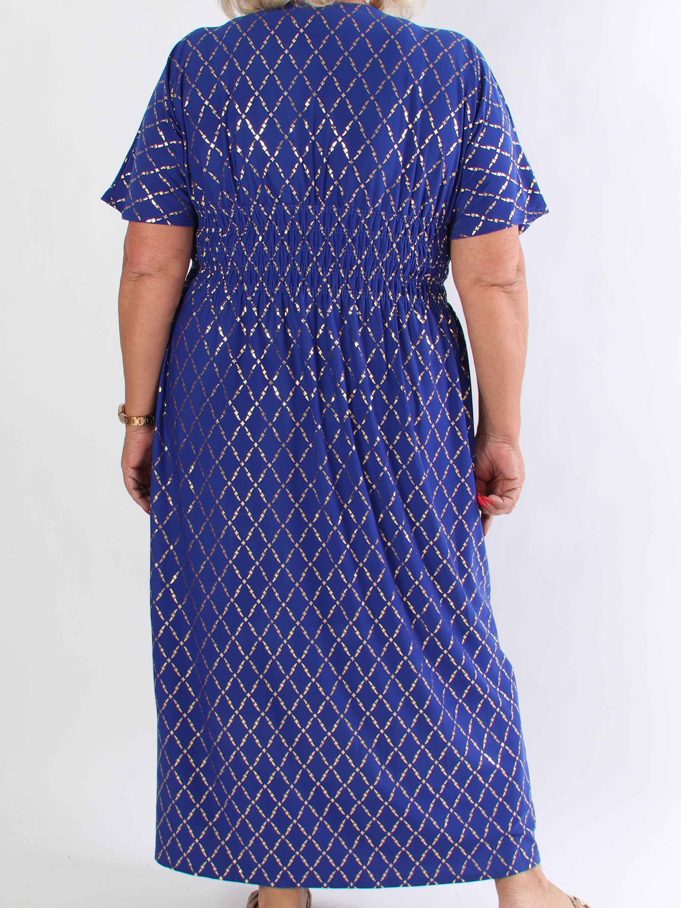 Pams Gold Check - Lang elastisk plus size kjole med guld detaljer