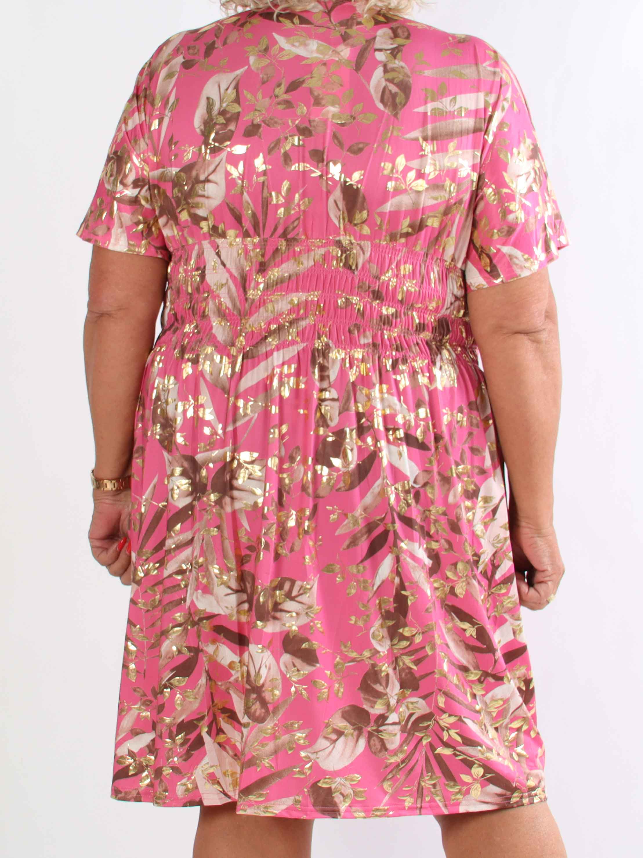 Pams Gold Leaf Short - Plus size kjole med blomsterprint og guld detaljer