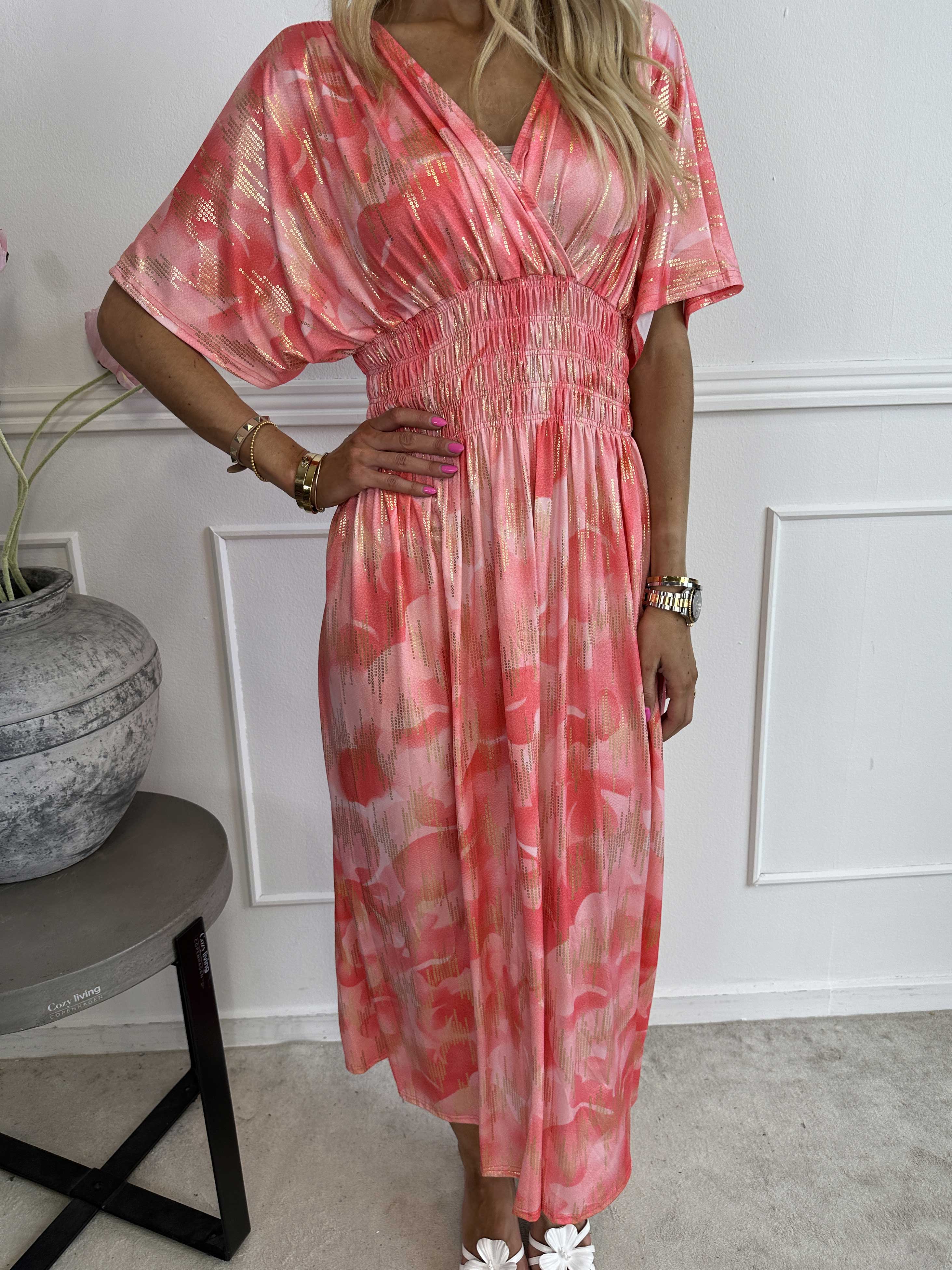 Pams Glamorous - Lang elastisk kjole med fine guld detaljer