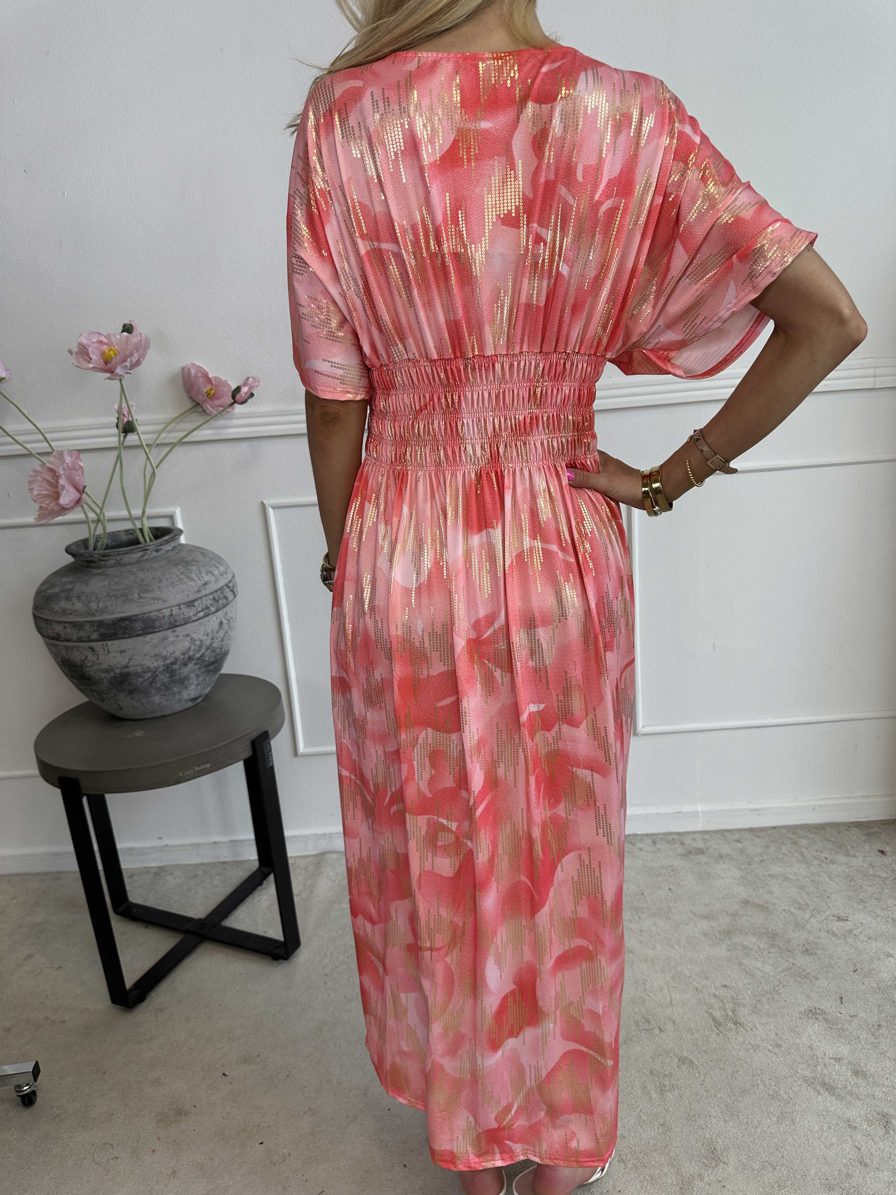 Pams Glamorous - Lang elastisk kjole med fine guld detaljer