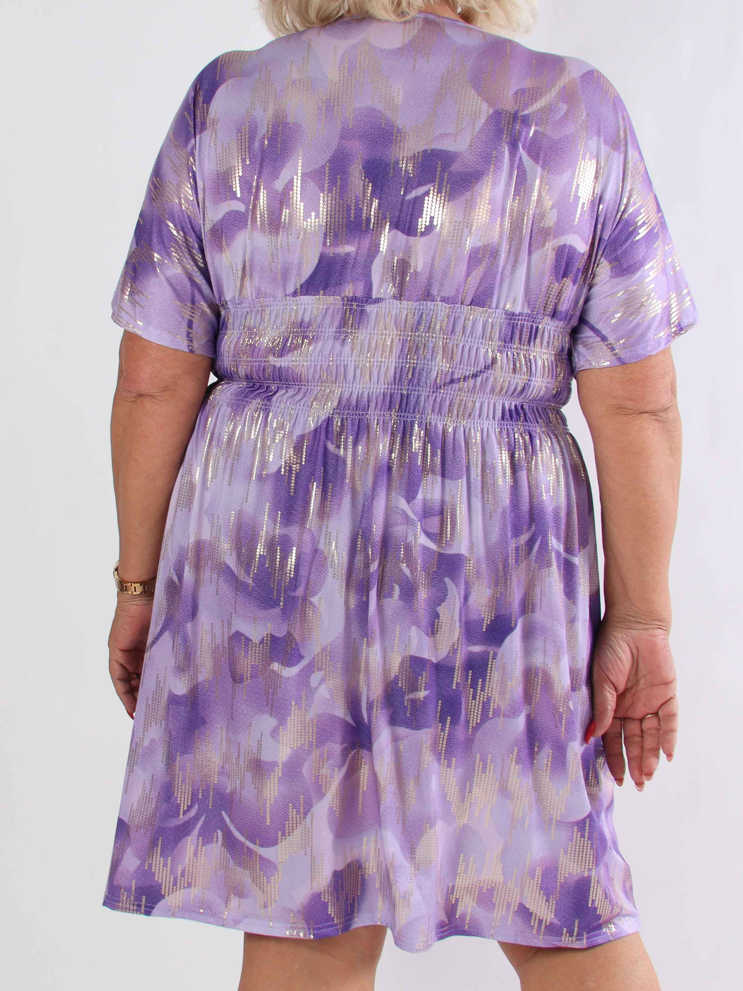 Pams Glamorous Short - Plus size elastisk kjole med fine guld detaljer