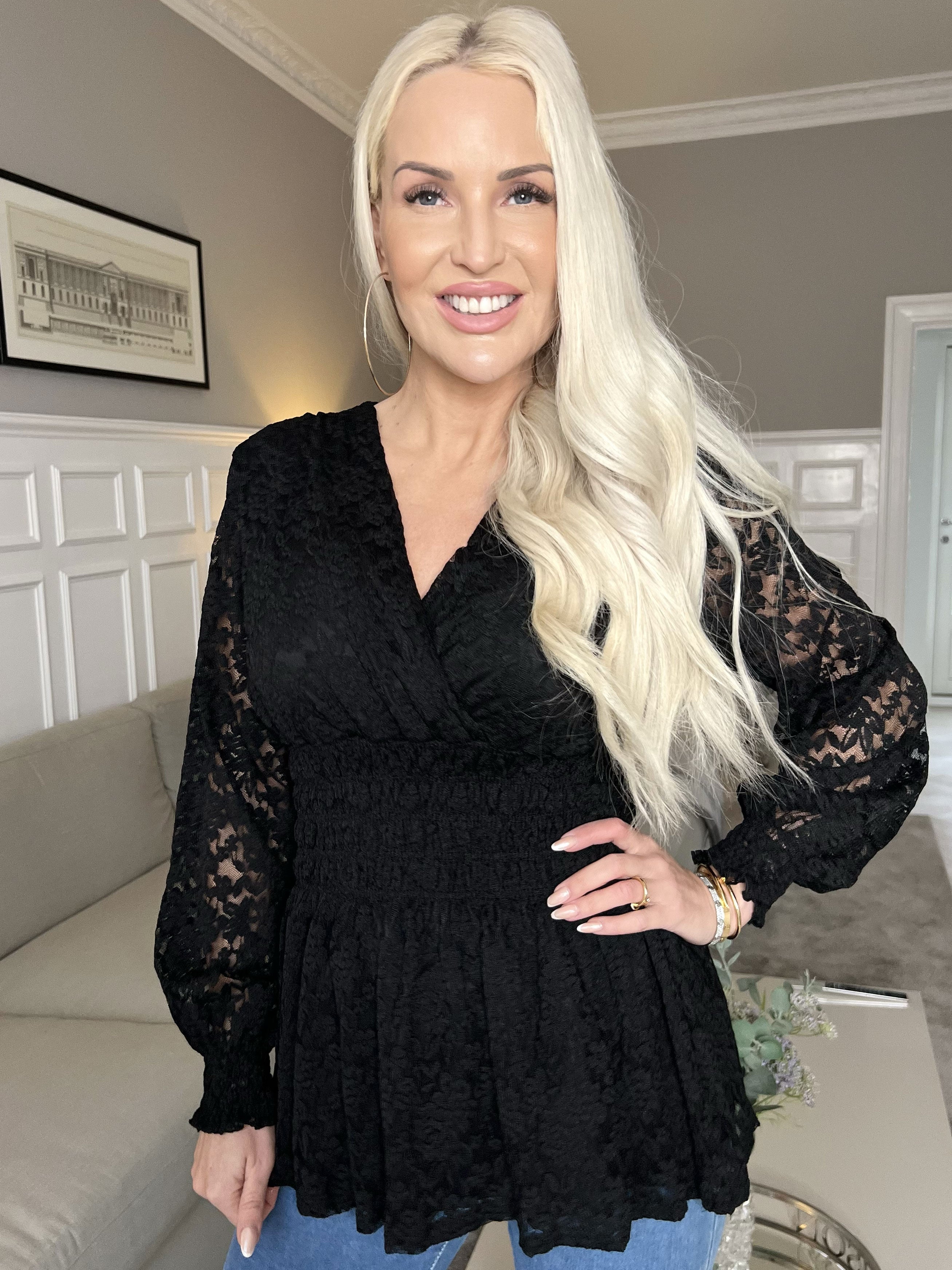 Pams Lace Shirt L/S - Elastisk blonde bluse med lange ærmer