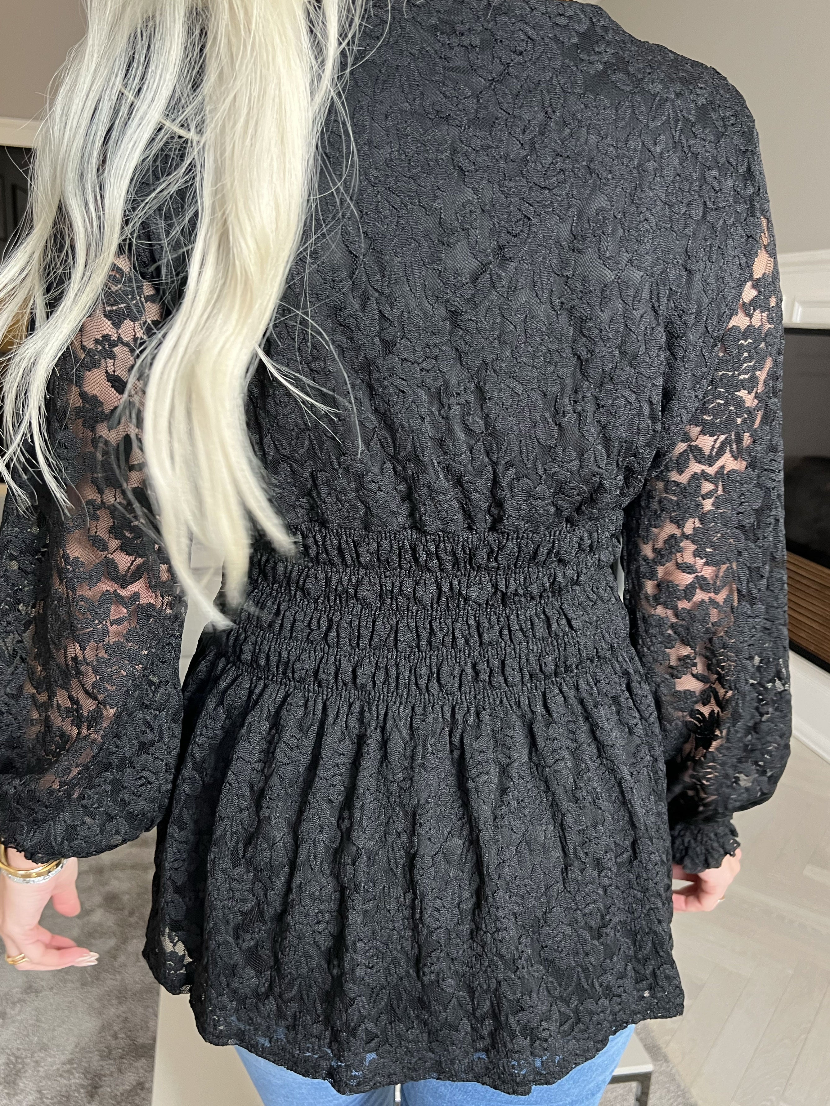 Pams Lace Shirt L/S - Elastisk blonde bluse med lange ærmer