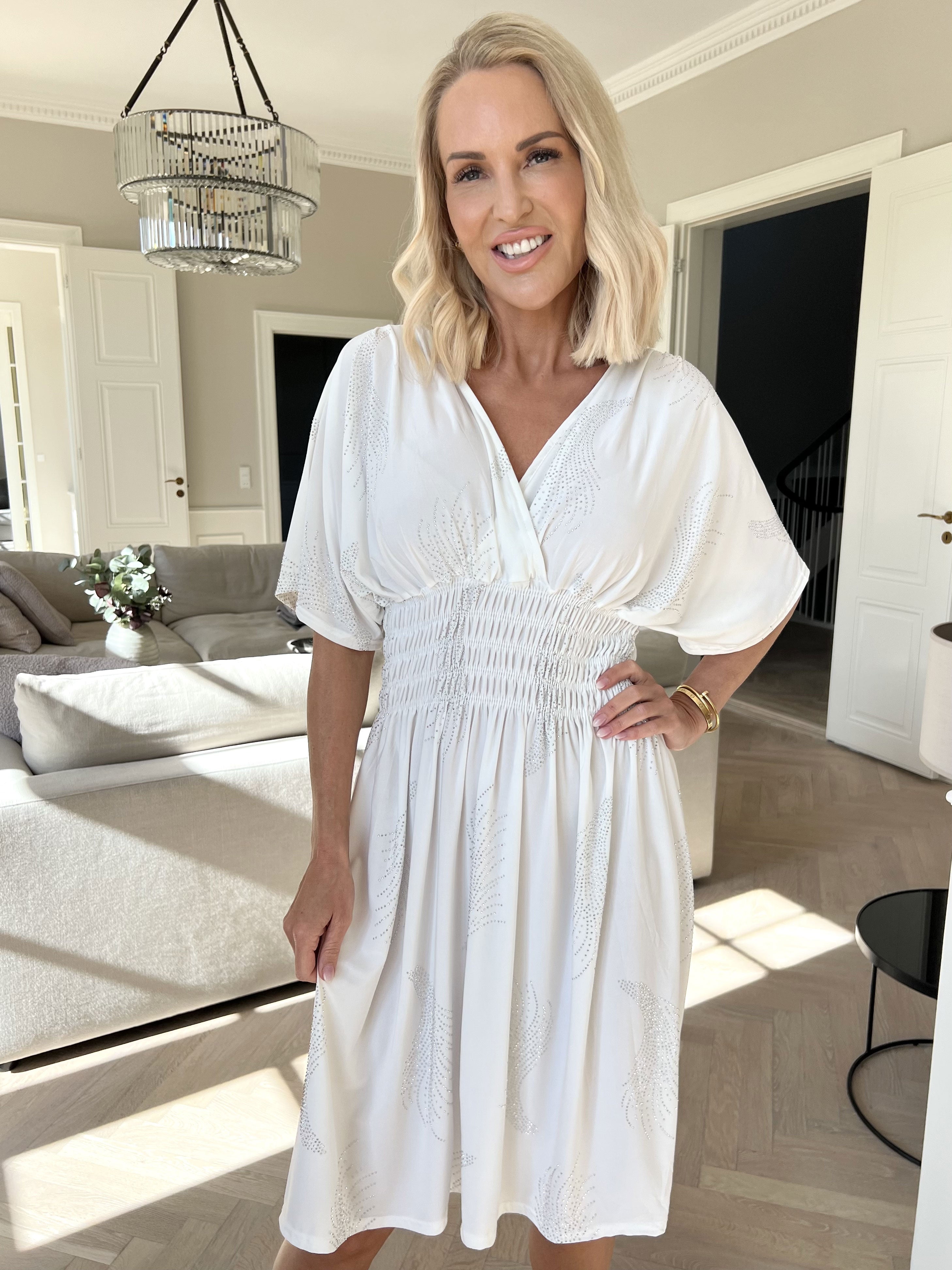 Pams Leaf Crystal Short - Elastisk kjole med mønster af similisten