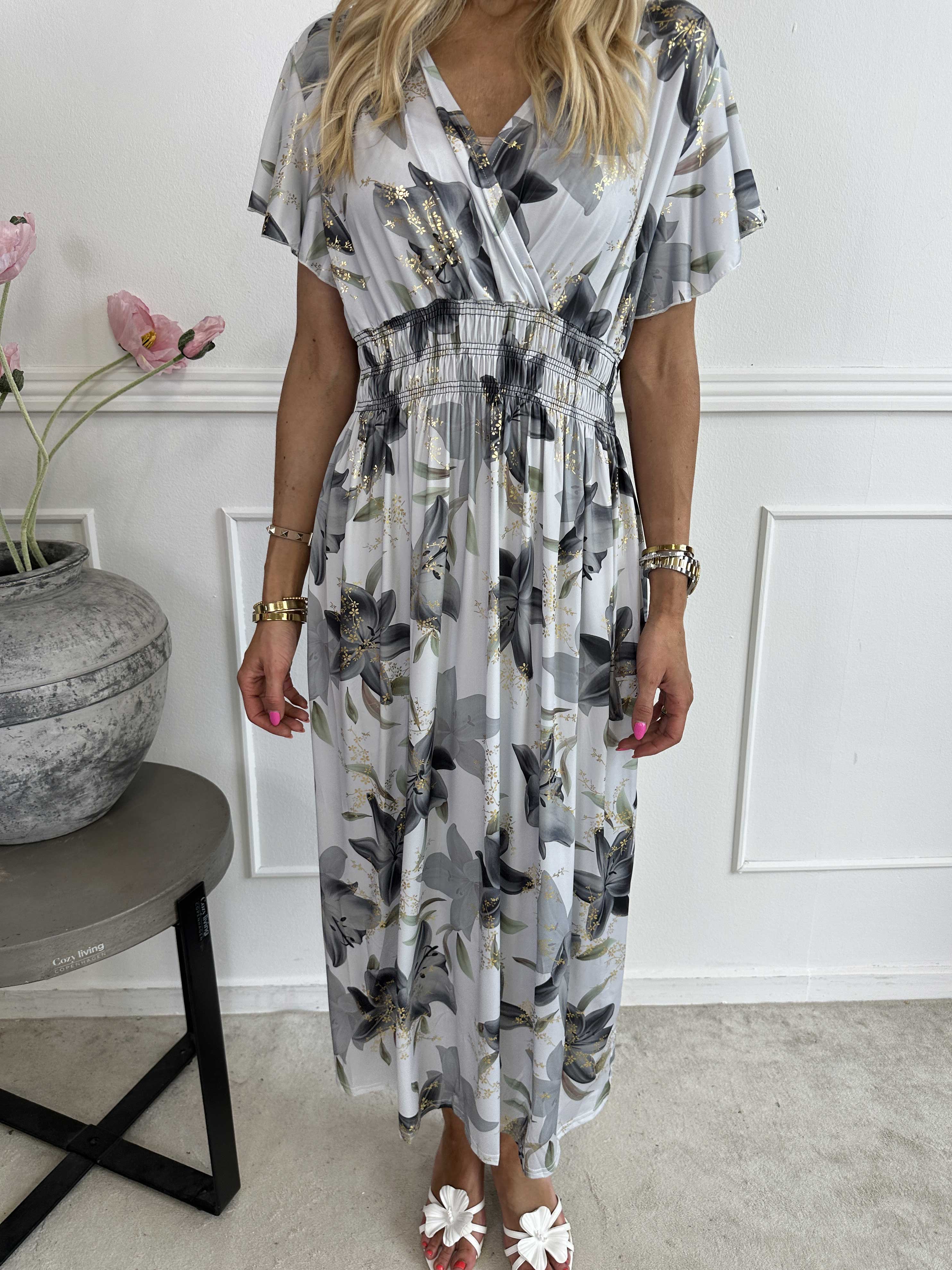 Pams Lilies - Elastisk kjole med lilje motiver og guld detaljer