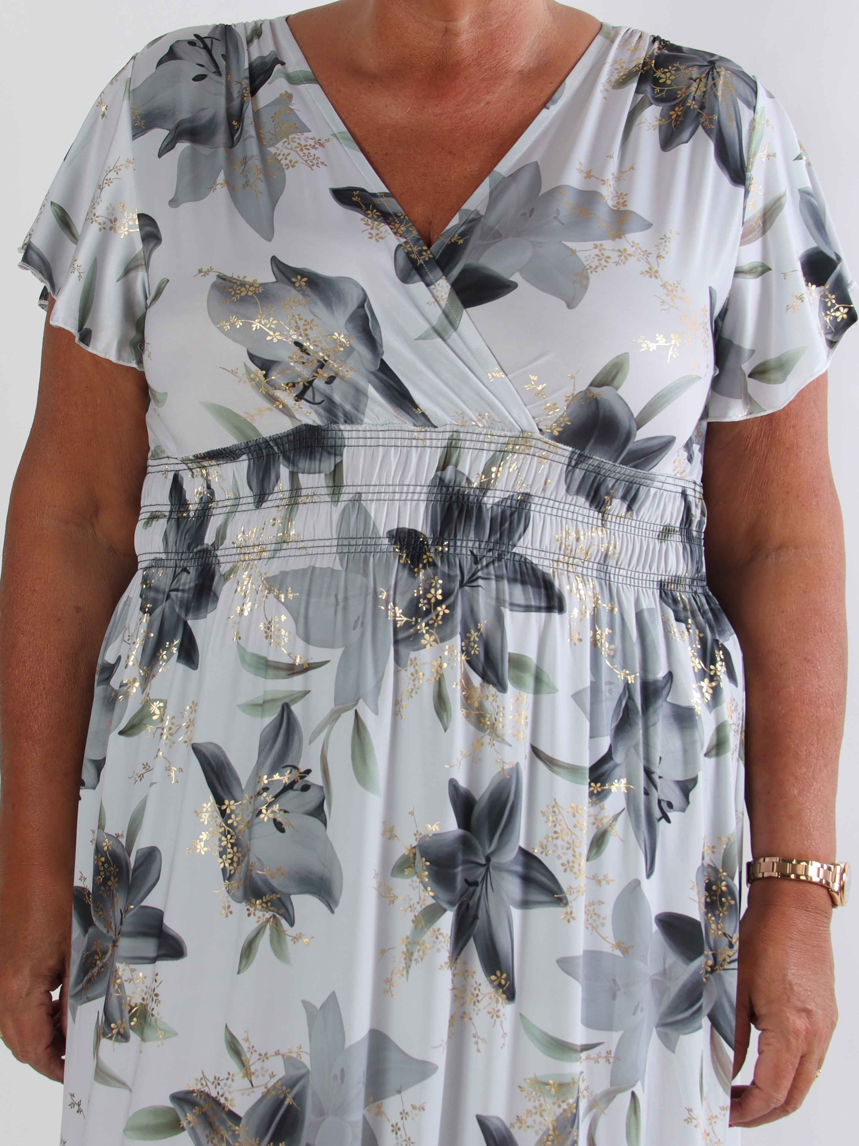Pams Lilies - Elastisk plus size kjole med lilje motiver og guld detaljer