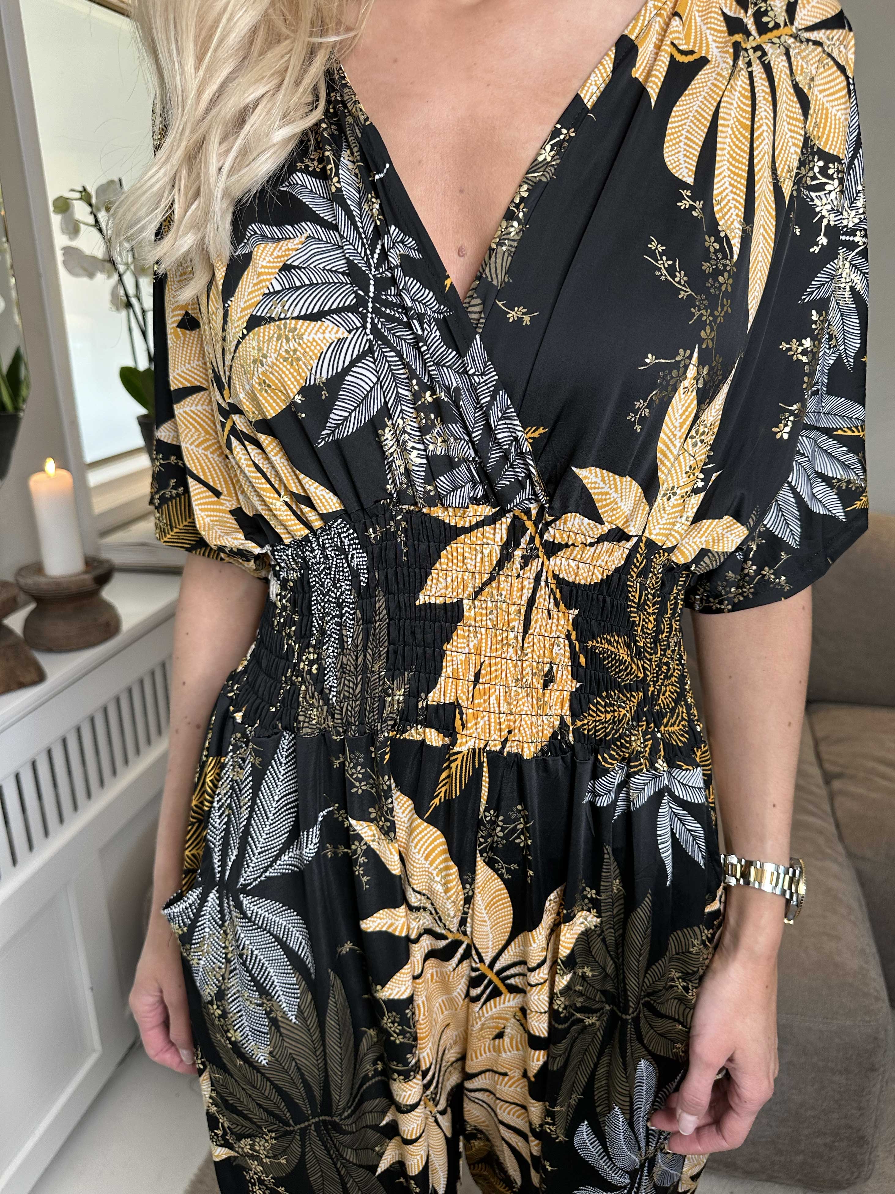 Pams Multi Leaf Jumpsuit - Elastisk buksedragt med bladmønster