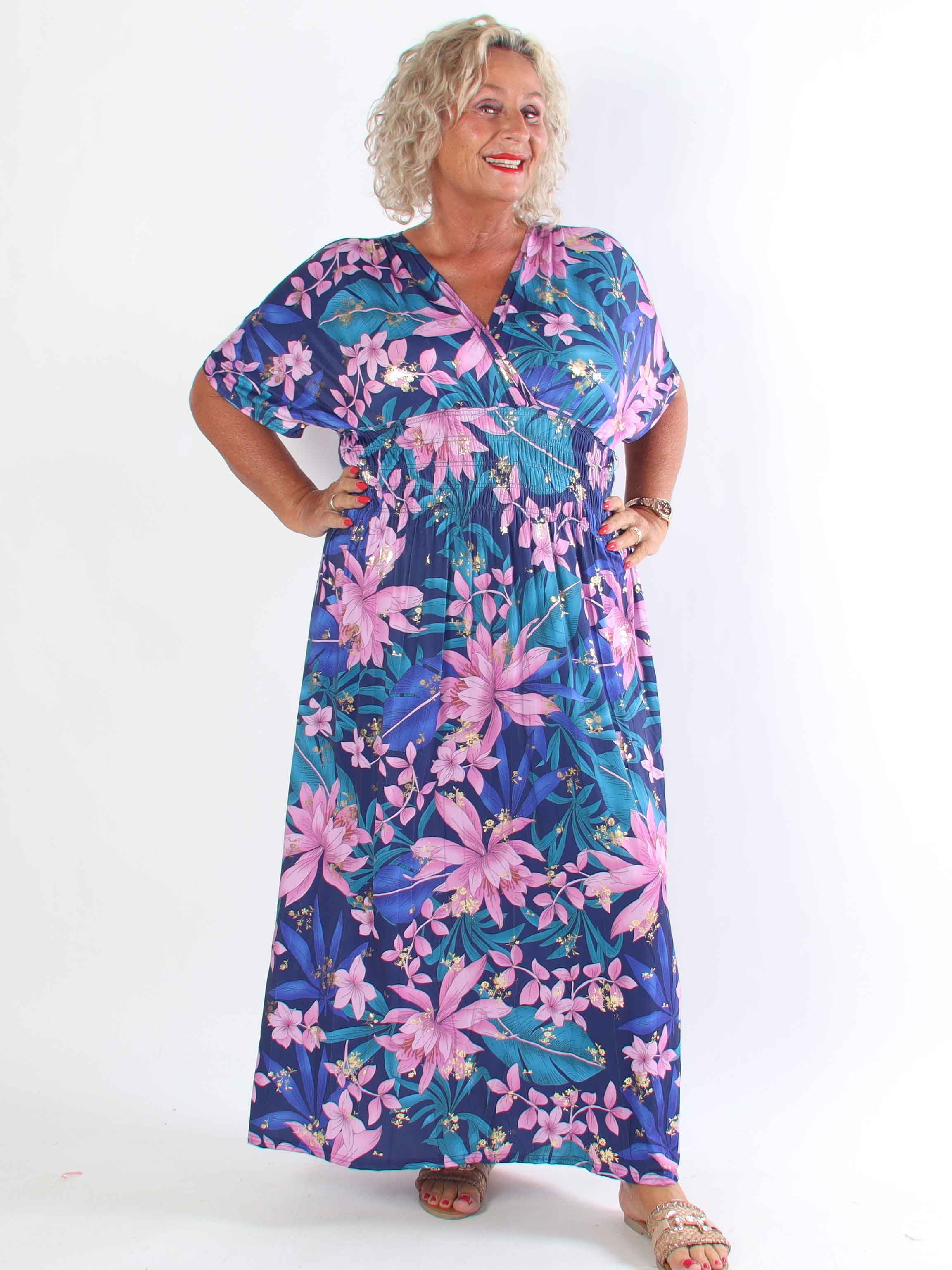 Pams New Leaf - Lang plus size kjole med blomsterprint og guld detaljer