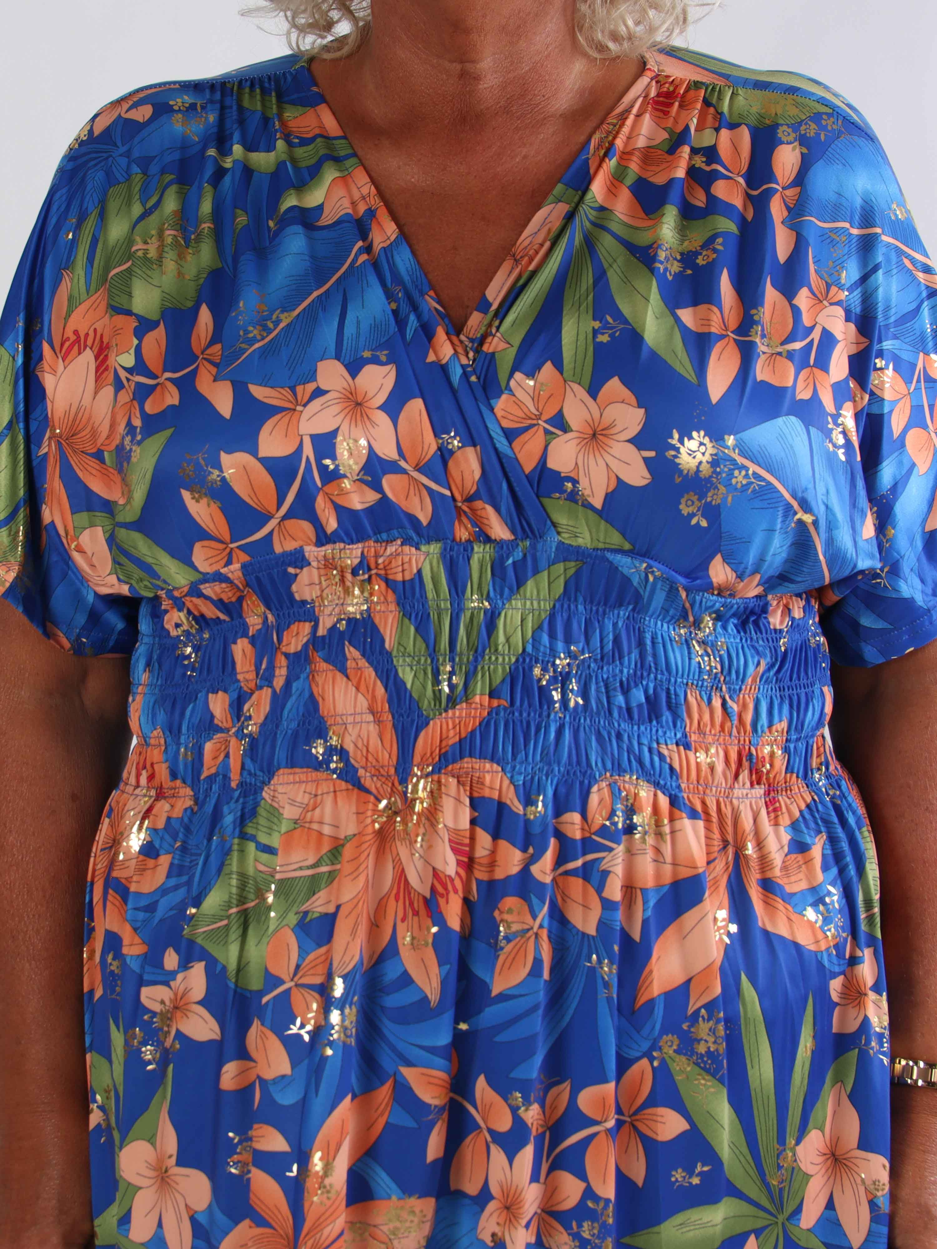 Pams New Leaf Short - Plus size kjole med farvet blomsterprint og guld detaljer