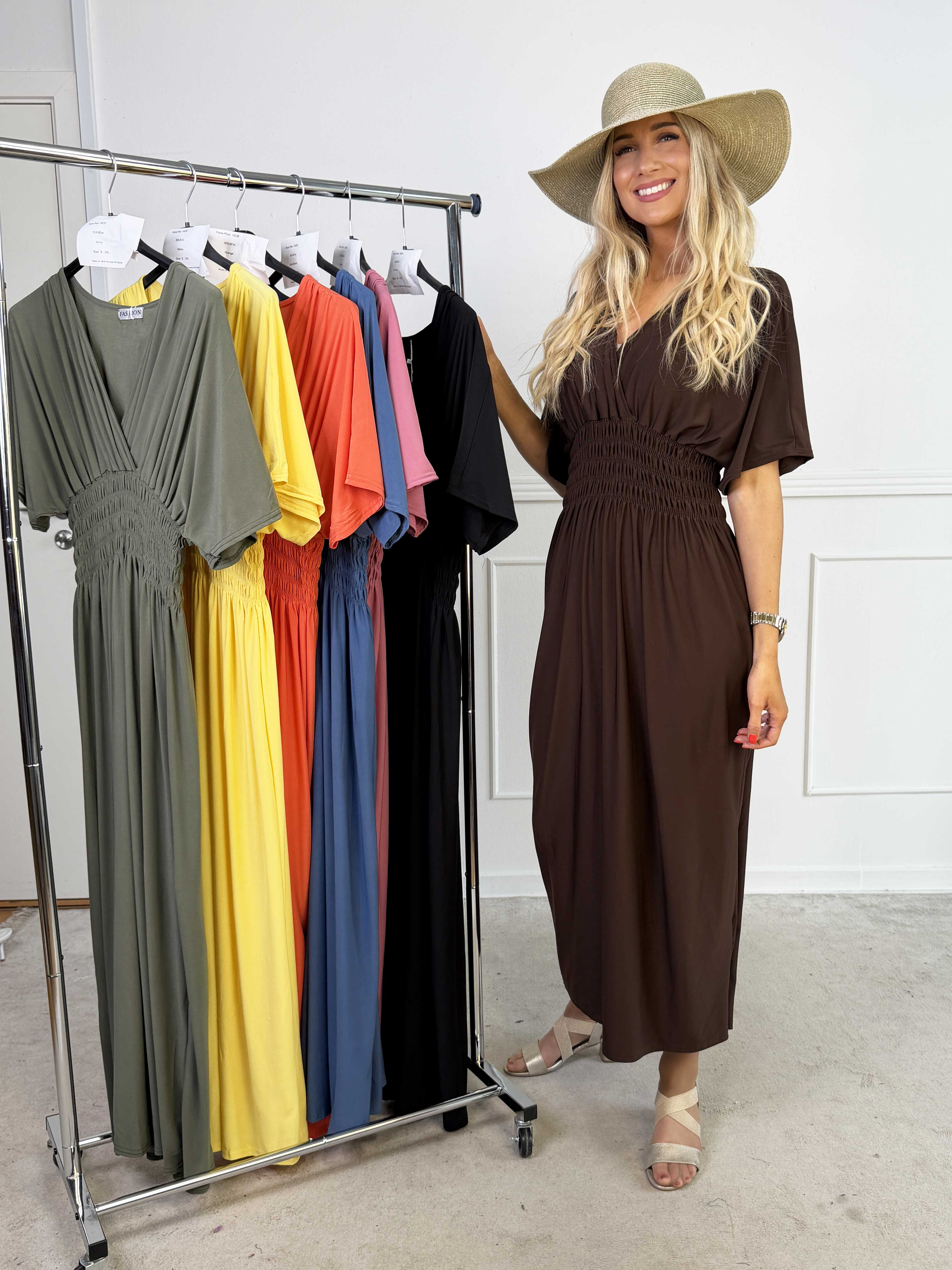 Pams Plain - Elastisk kjole med smock