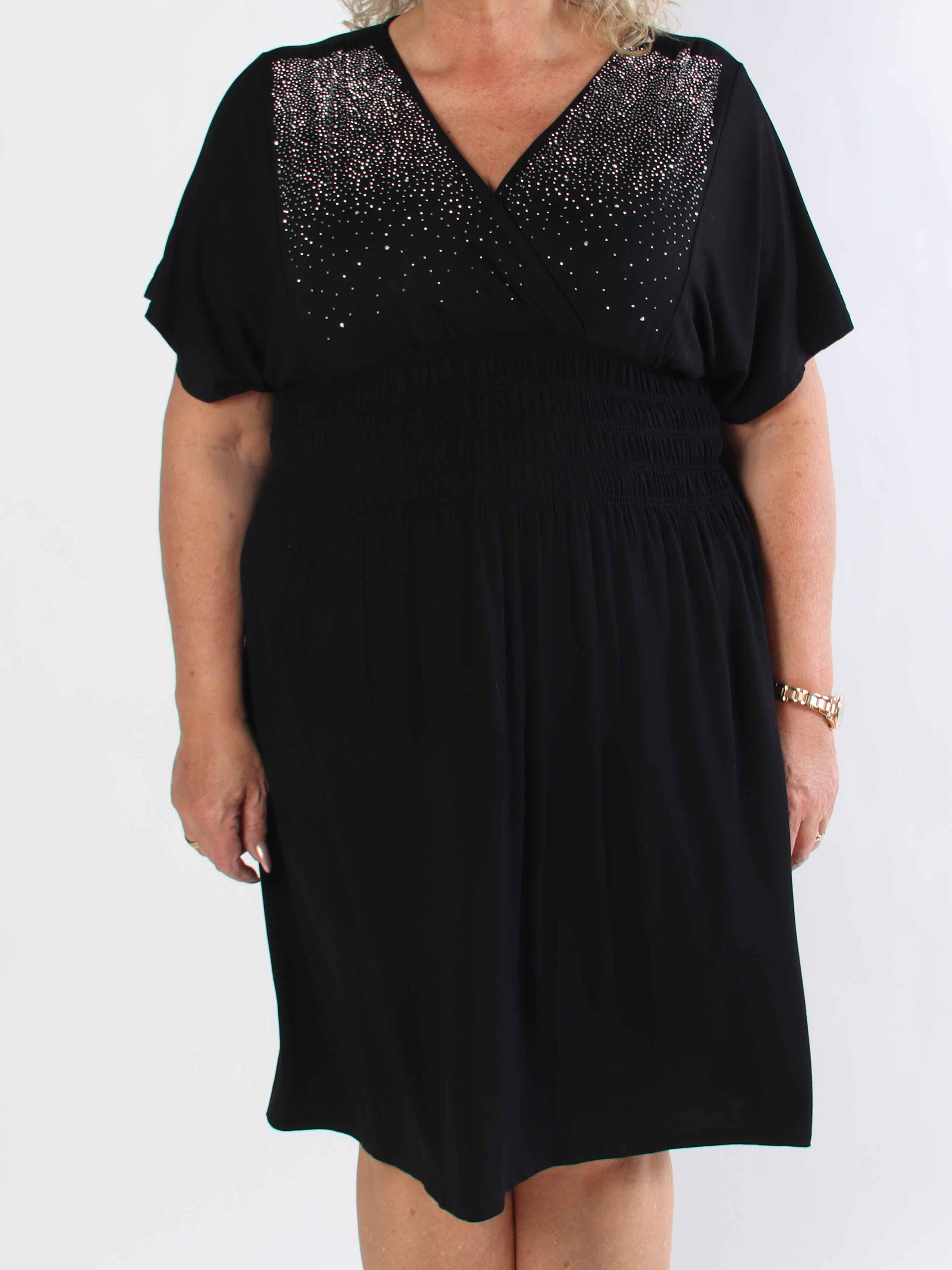 Pams Sparkle Viscose Short - Plus size kjole i viskose med similisten