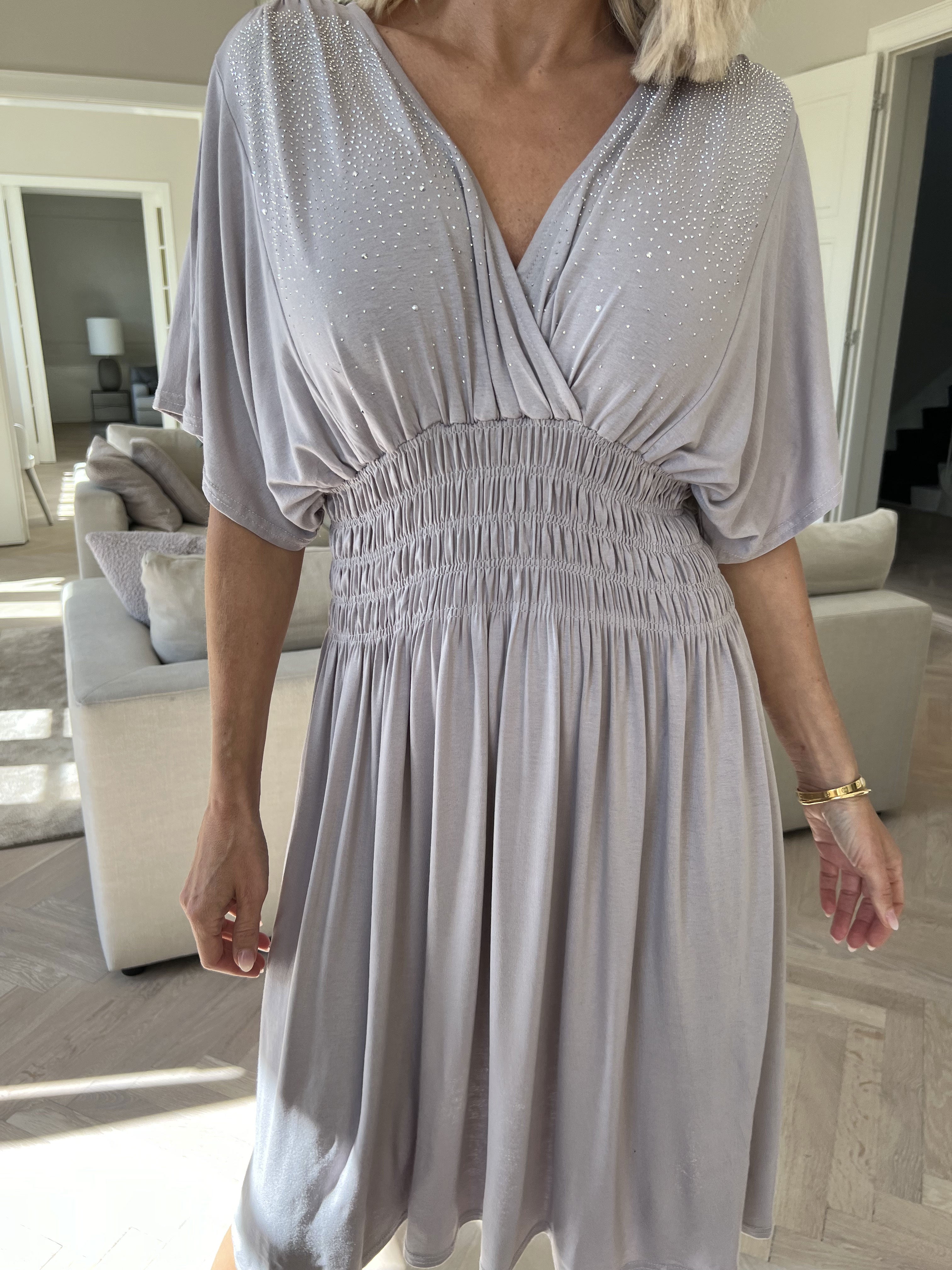 Pams Sparkle Viscose Short - Kjole i viskose med similisten