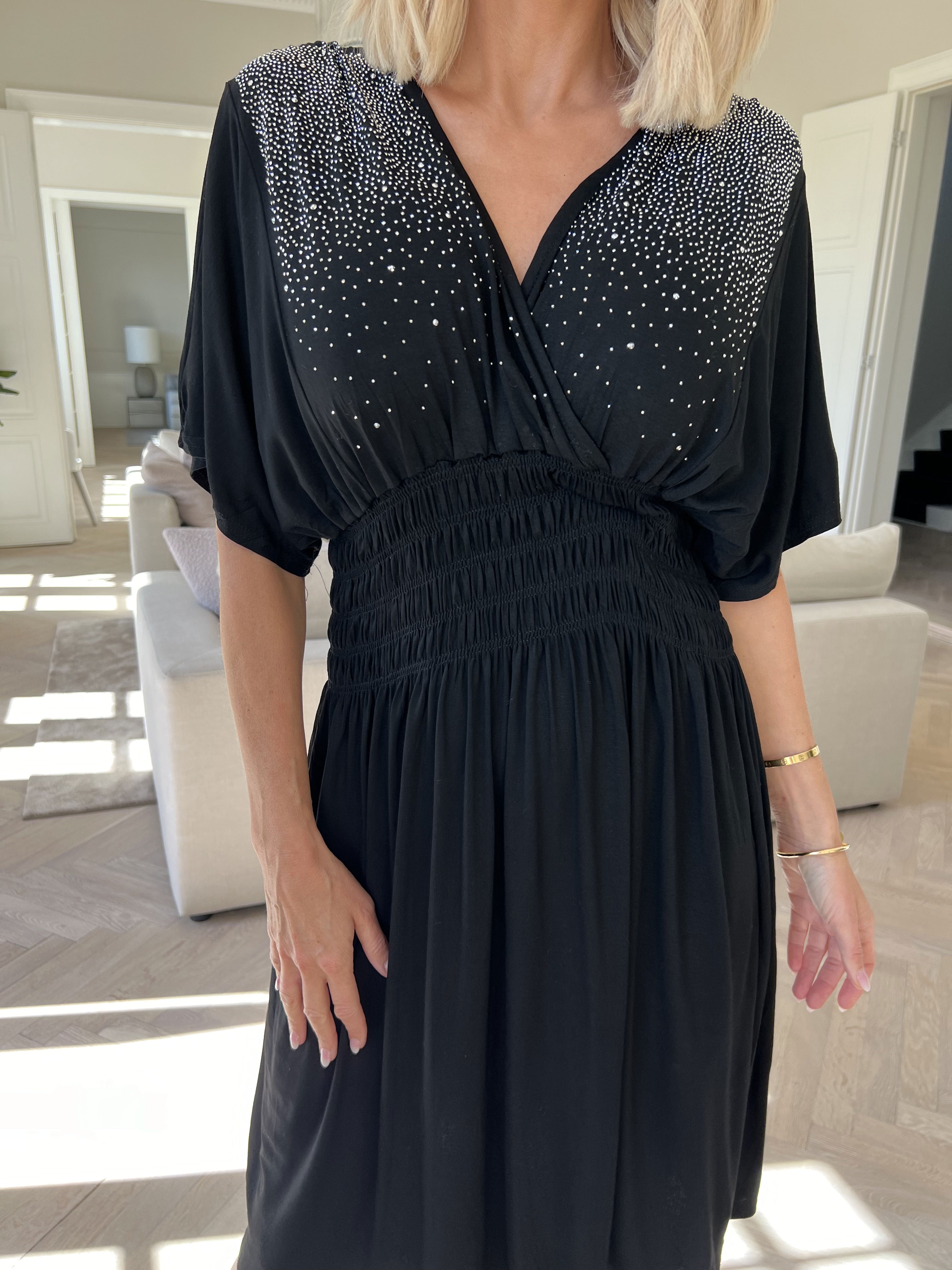 Pams Sparkle Viscose Short - Kjole i viskose med similisten