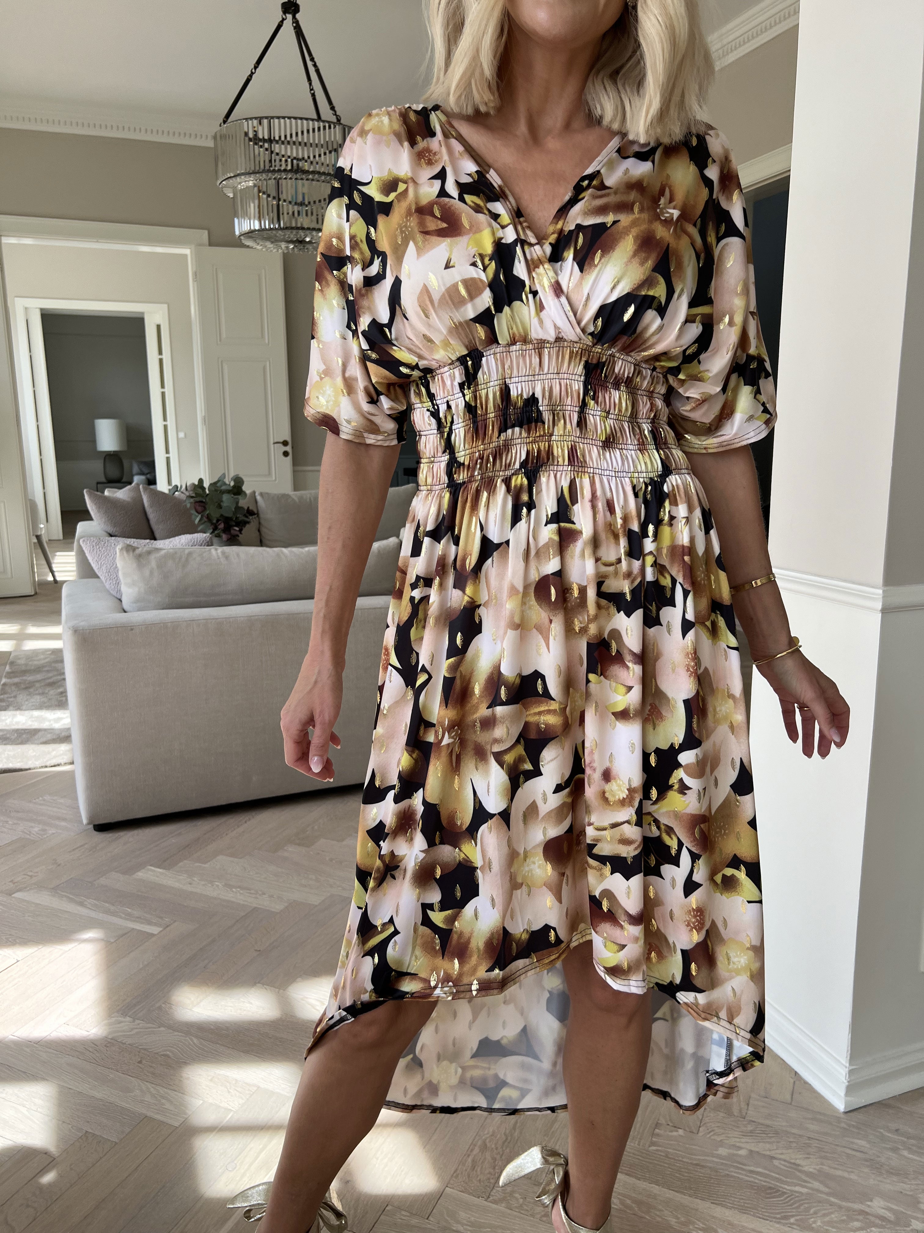 Pams Sweet Flower High-low - Elastisk kjole med blomsterprint