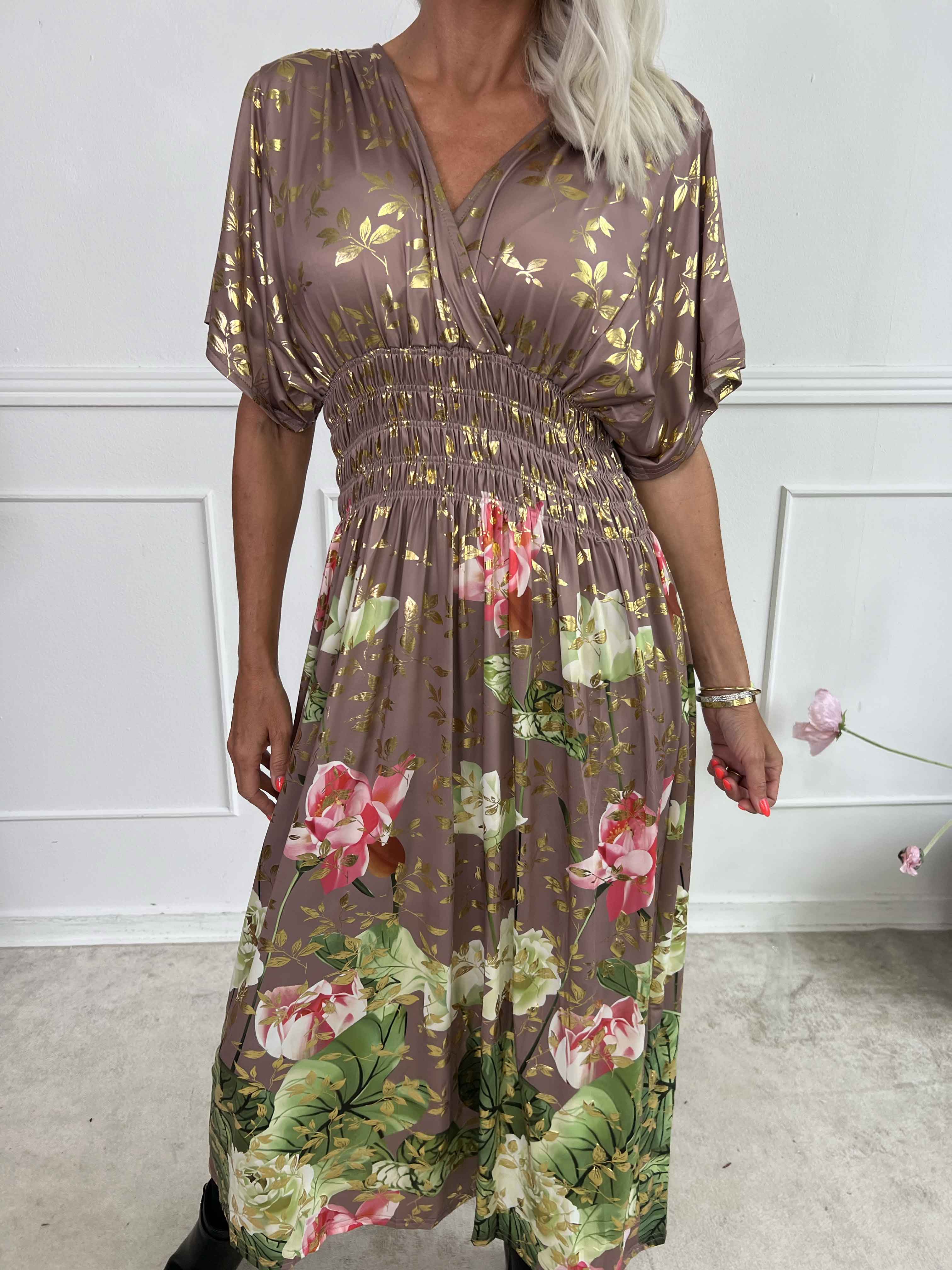 Pams Water Lily Midi - Elastisk kjole med blomsterprint og guld blade