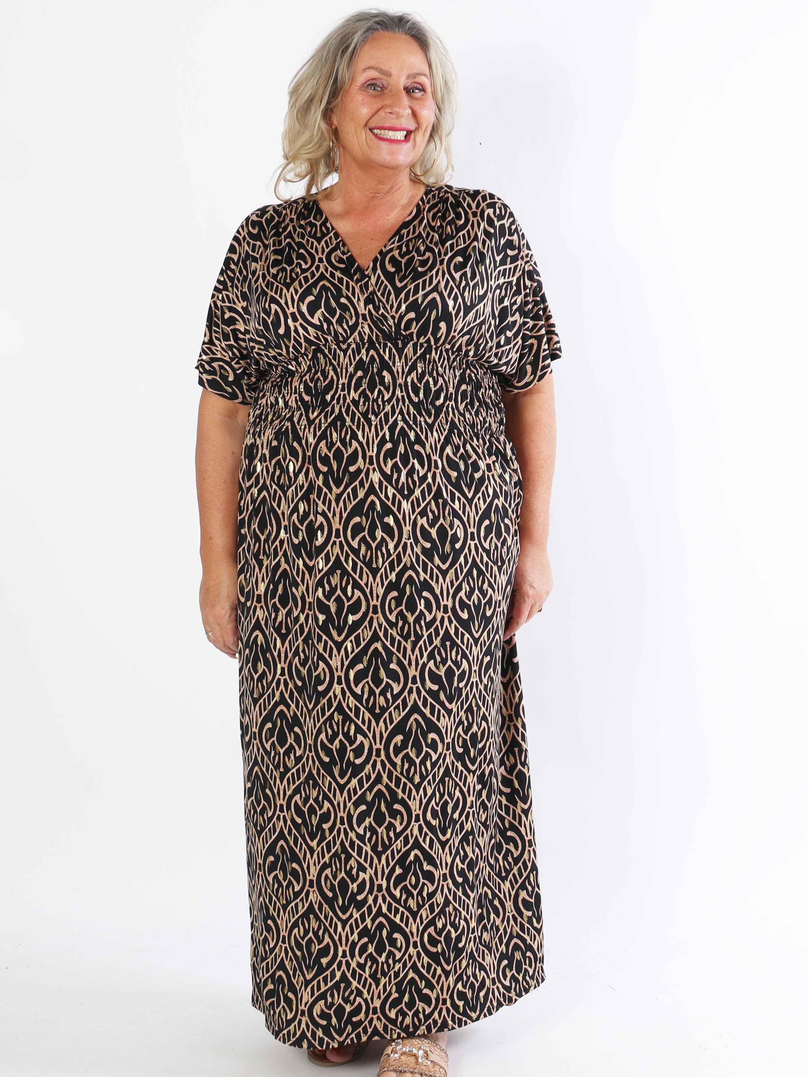 Pams Boho - Lang elastisk mønstret plus size kjole