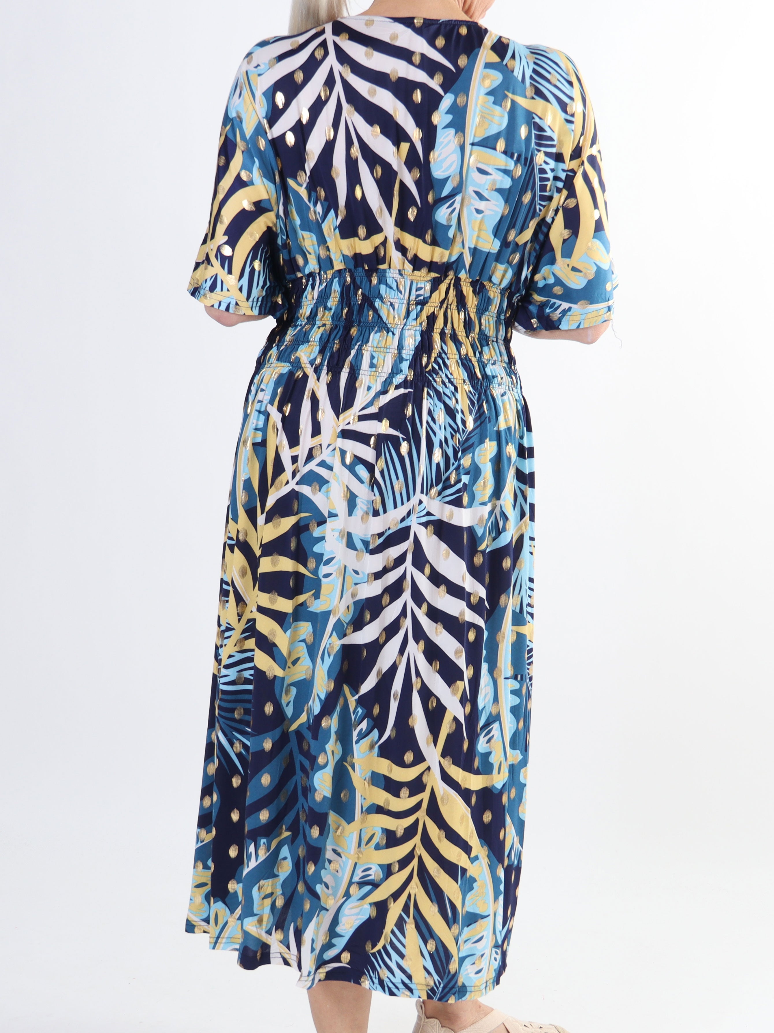 Pams Forest Midi - Elastisk plus size kjole i krølfrit stof