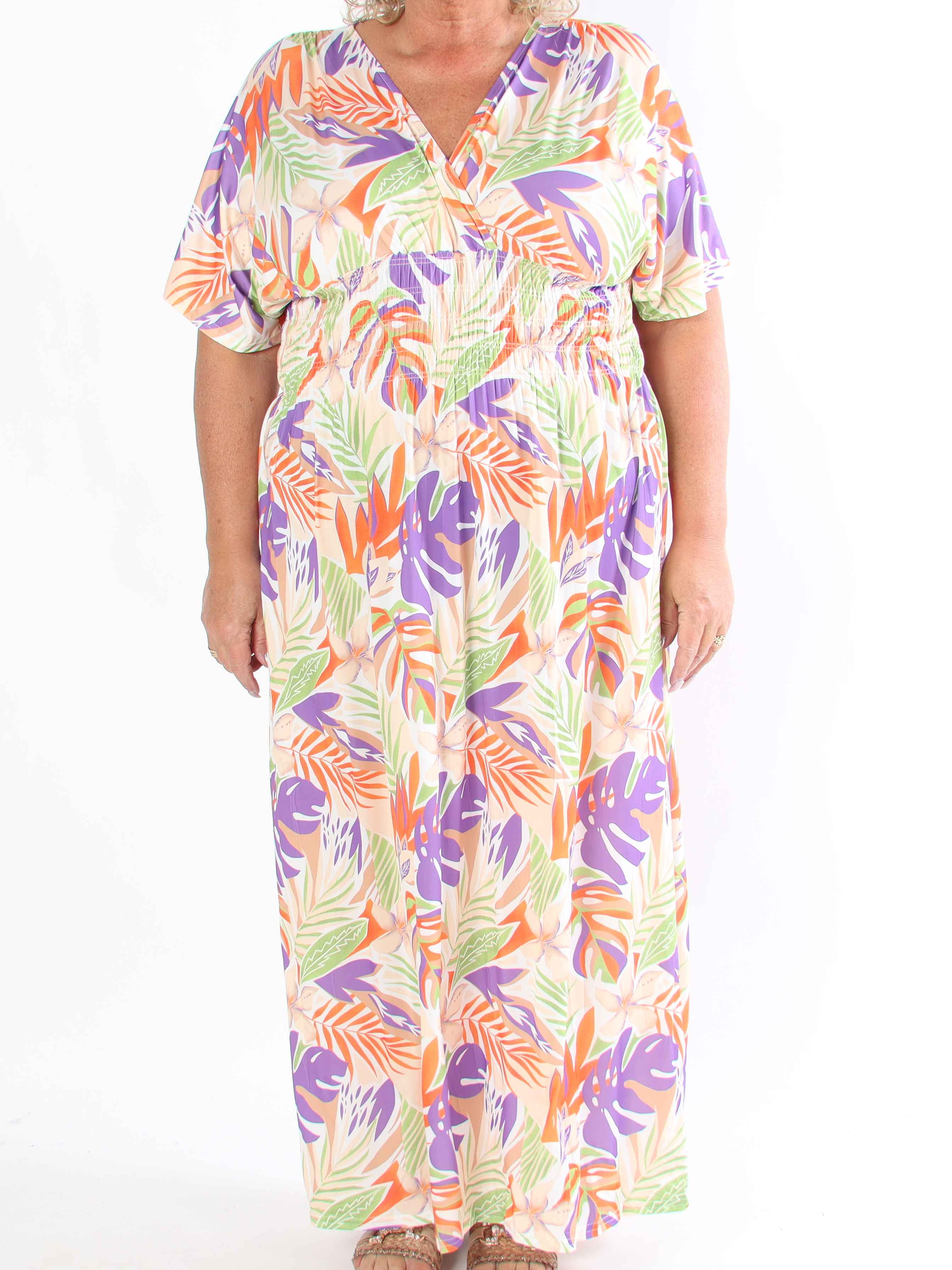 Pams Leaves - Plus size elastisk kjole med bladmotiver og smock i livet