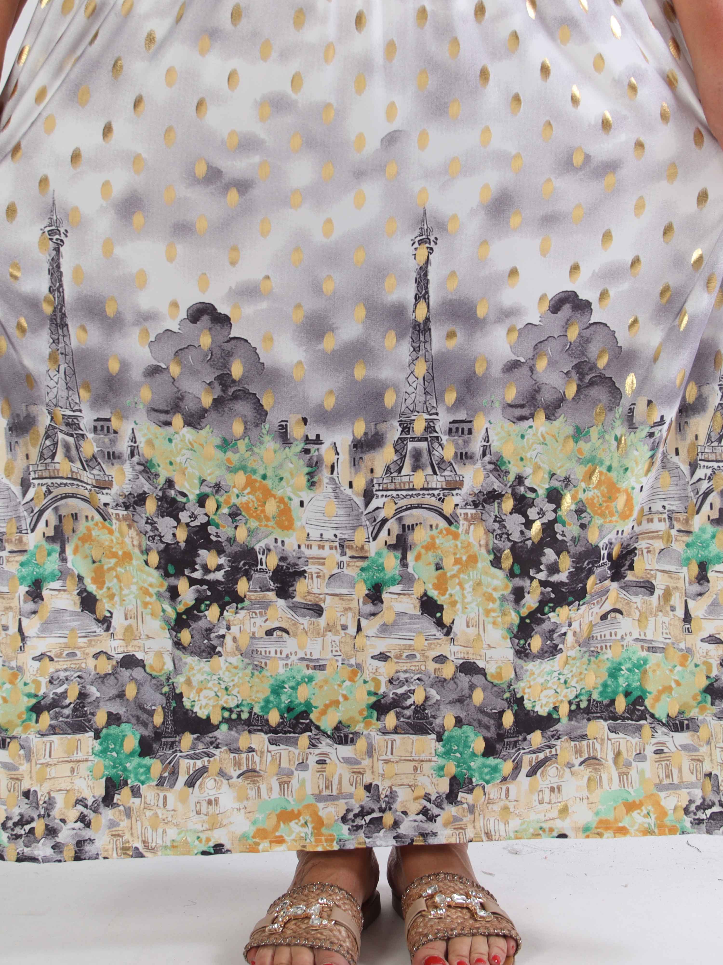 Pams Paris - Lang elastisk plus size kjole med guld dutter