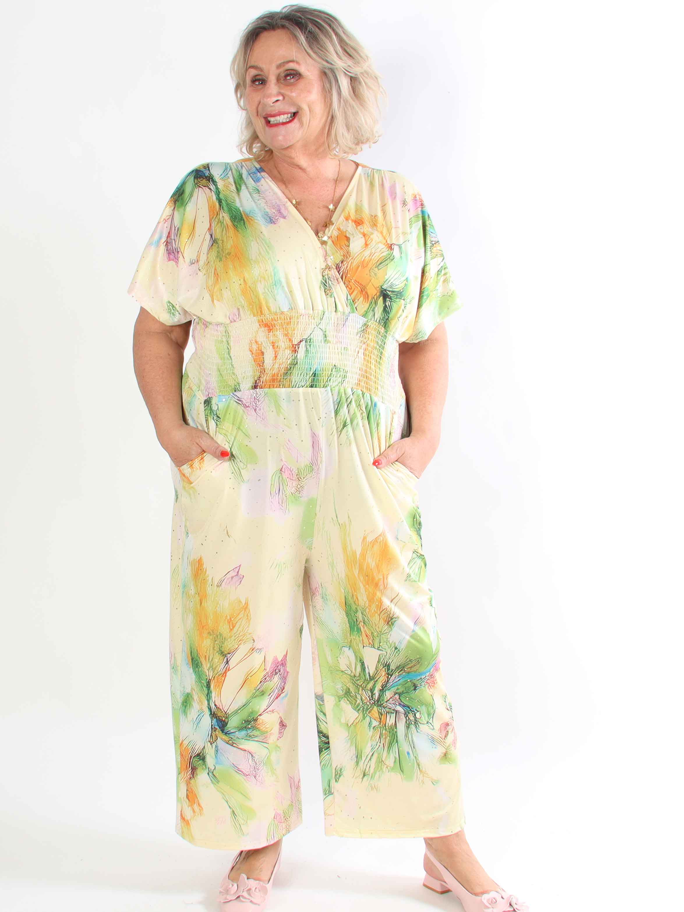 Pams Print Jumpsuit - Elastisk mønstret plus size buksedragt med guld støv