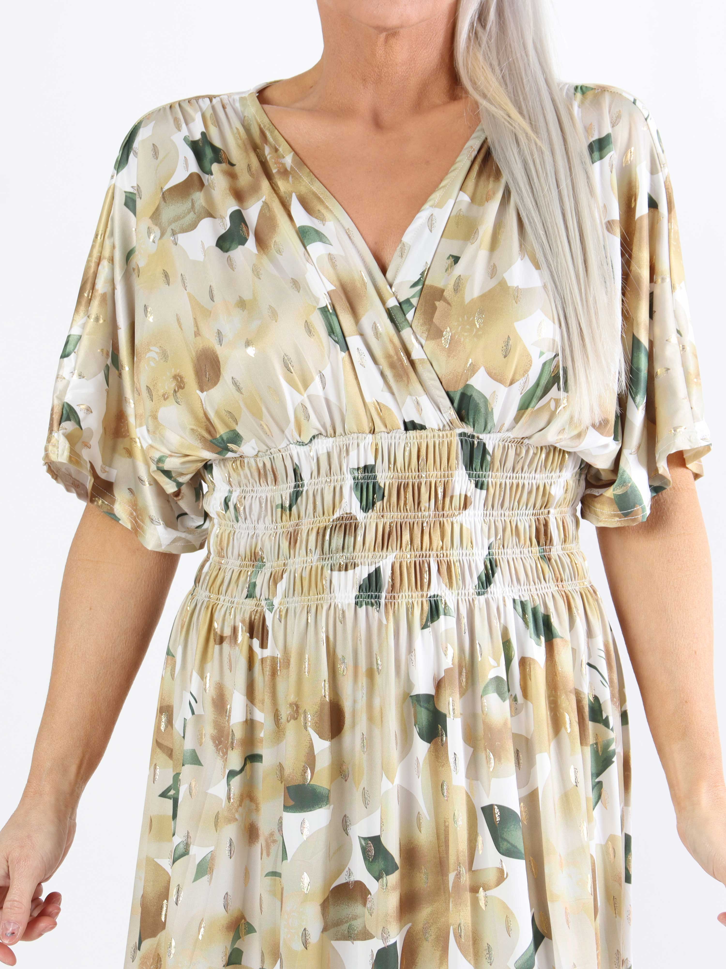 Pams Sweet Flower - Lang elastisk plus size kjole i krølfrit stof