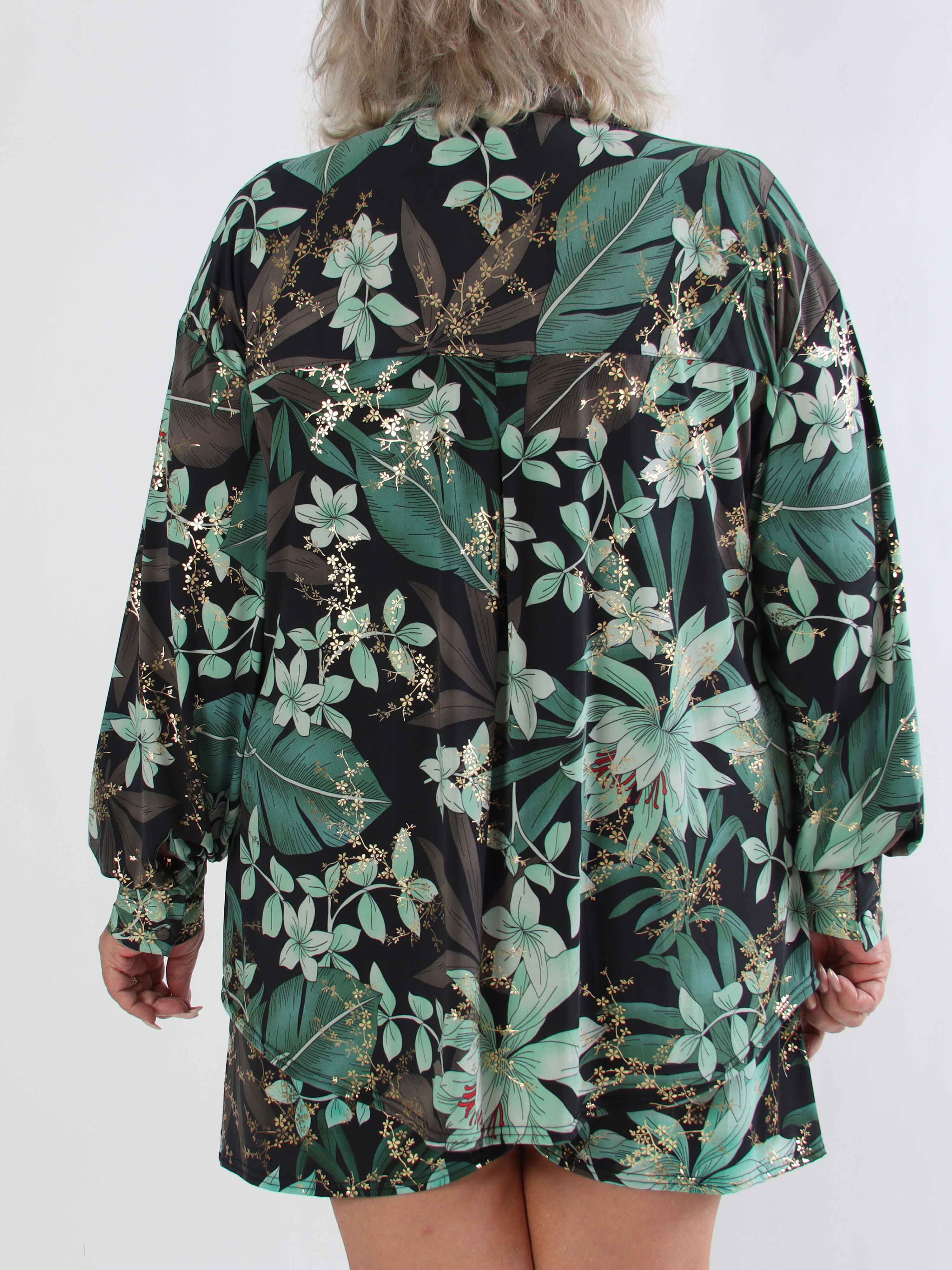 Pamy - Plus size skjorte i elastisk blomstret stof