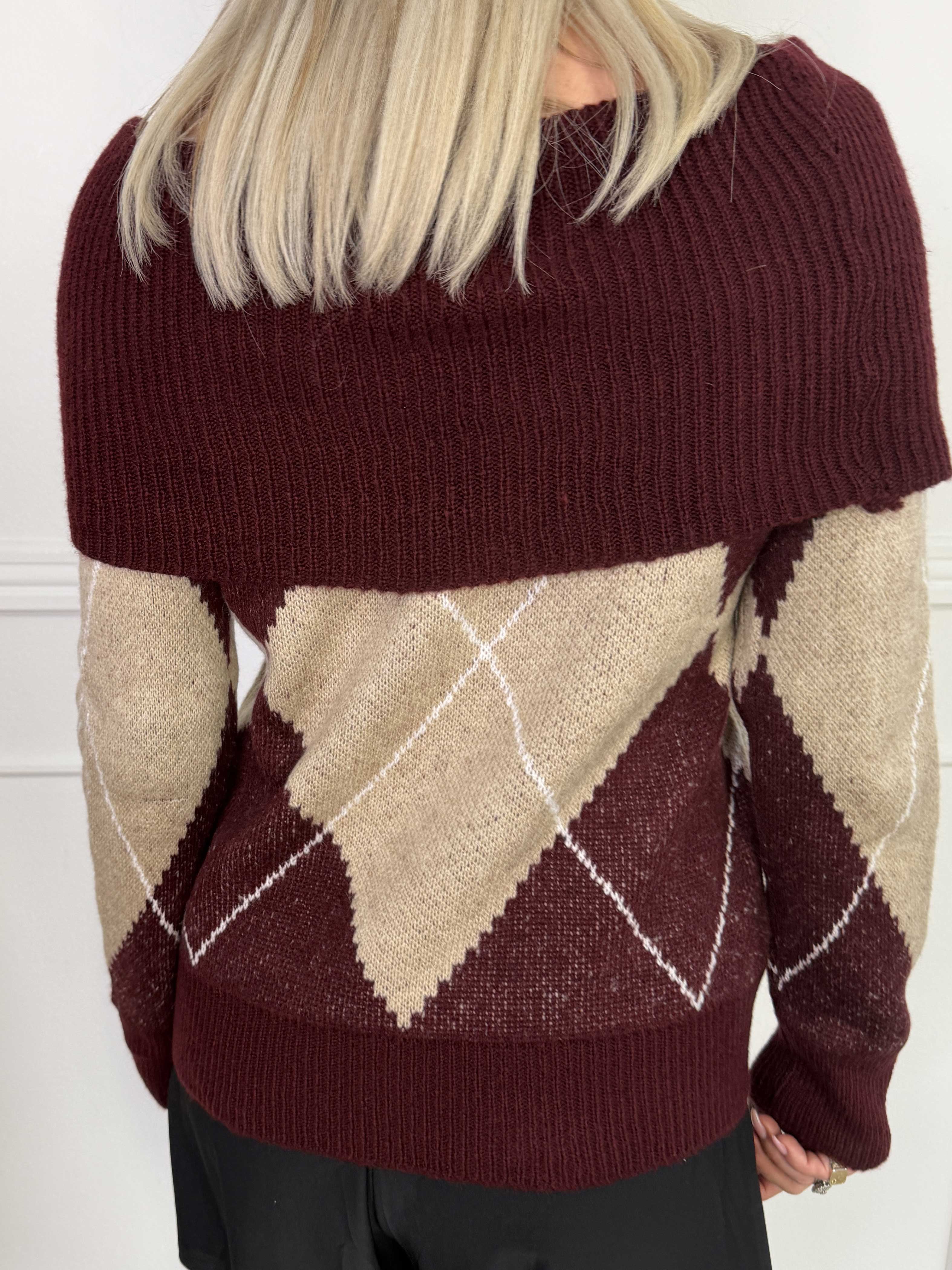 Paola - Off-shoulder strikbluse med mønster