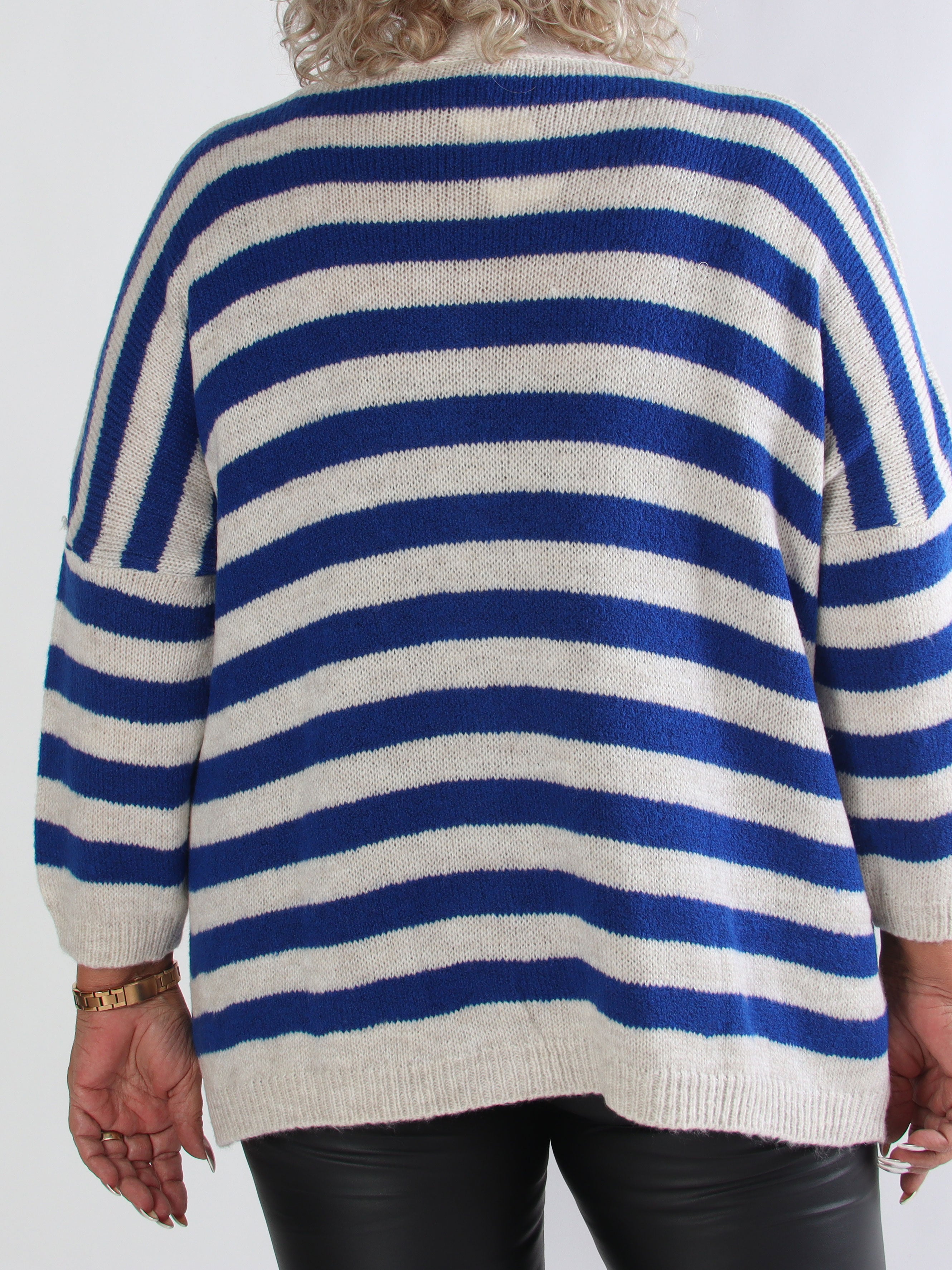 Parker - Stribet plus size strikcardigan med store guld knapper