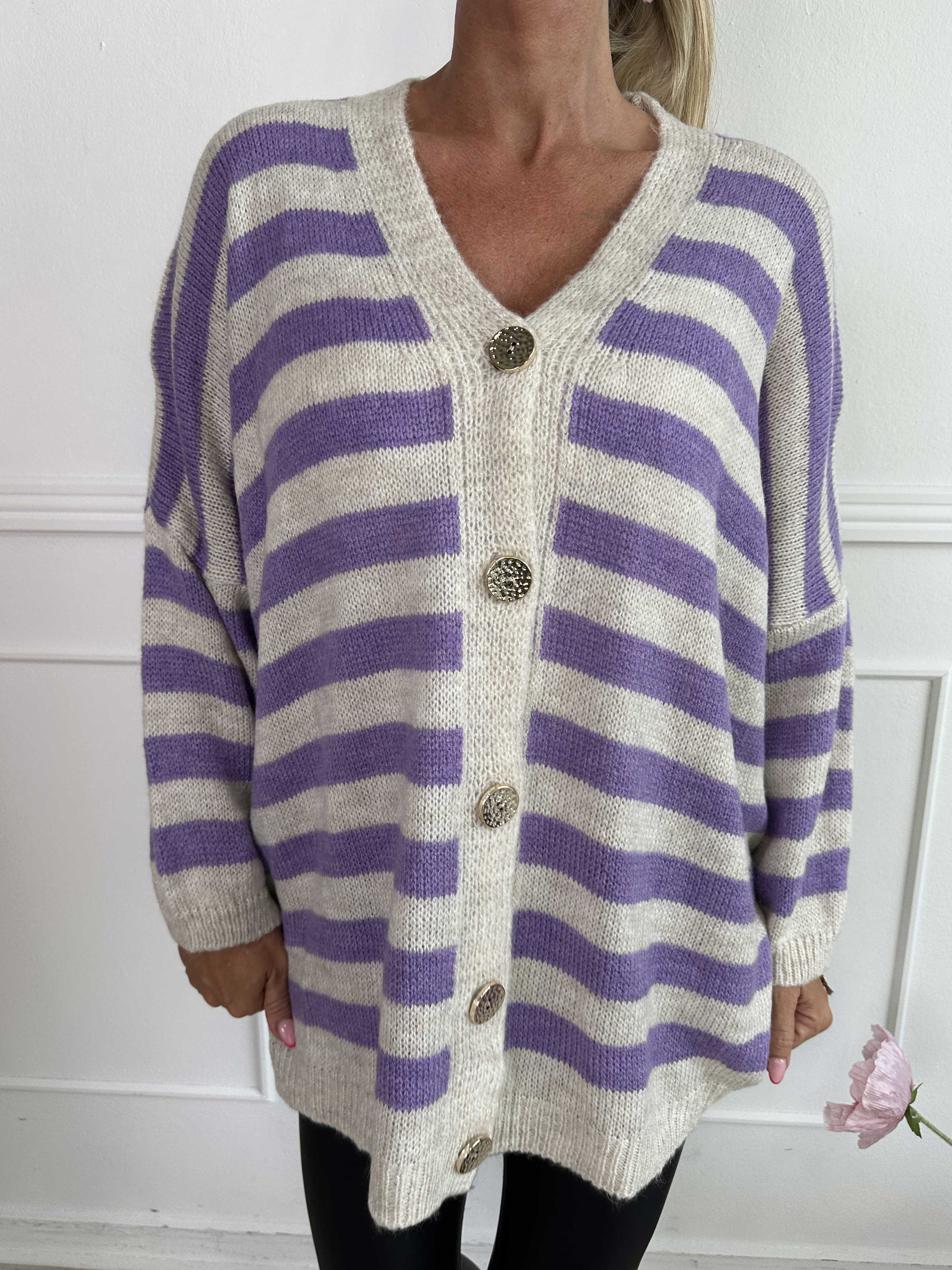 Parker - Stribet strikcardigan med store guld knapper