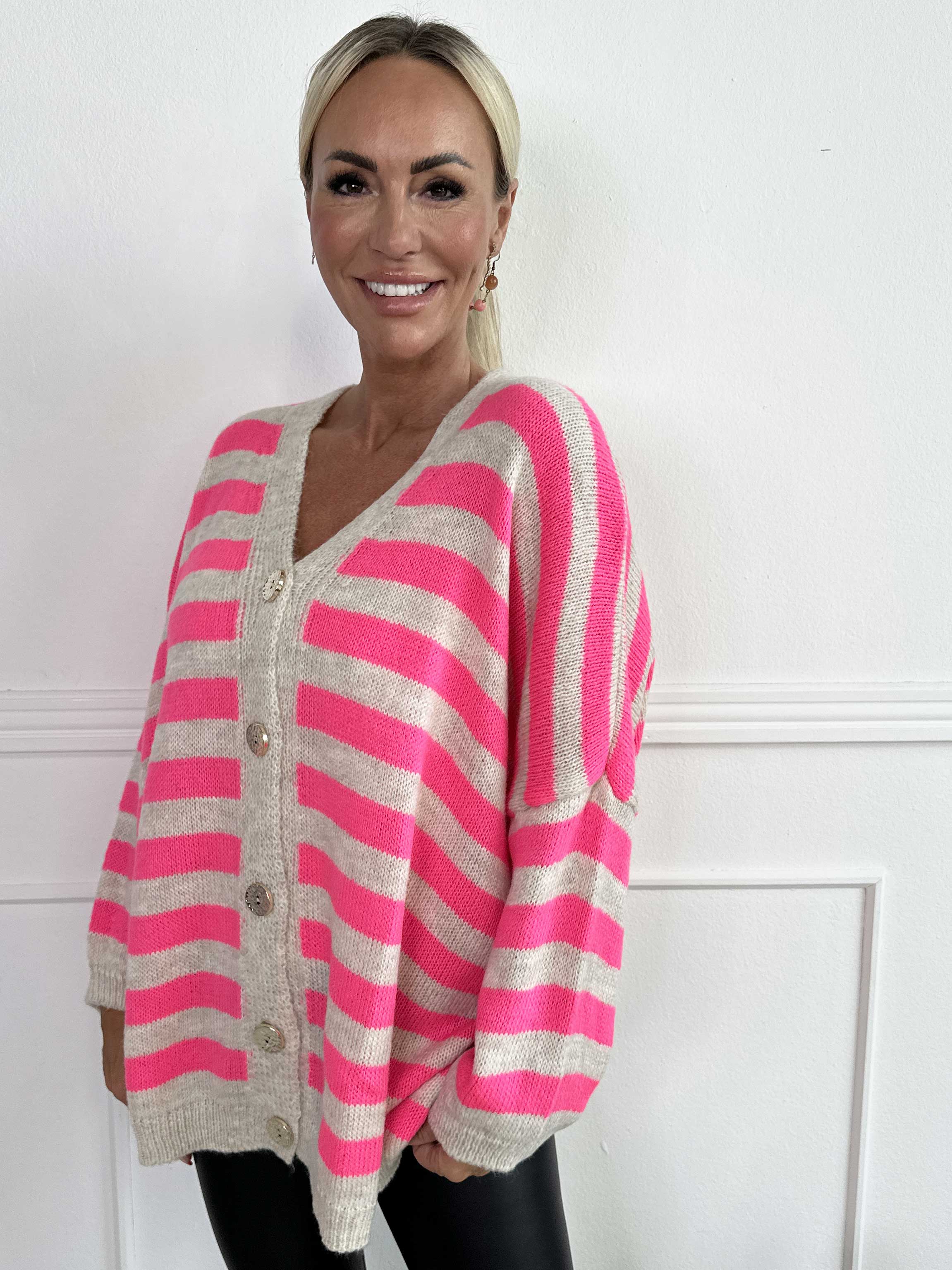 Parker - Stribet strikcardigan med store guld knapper