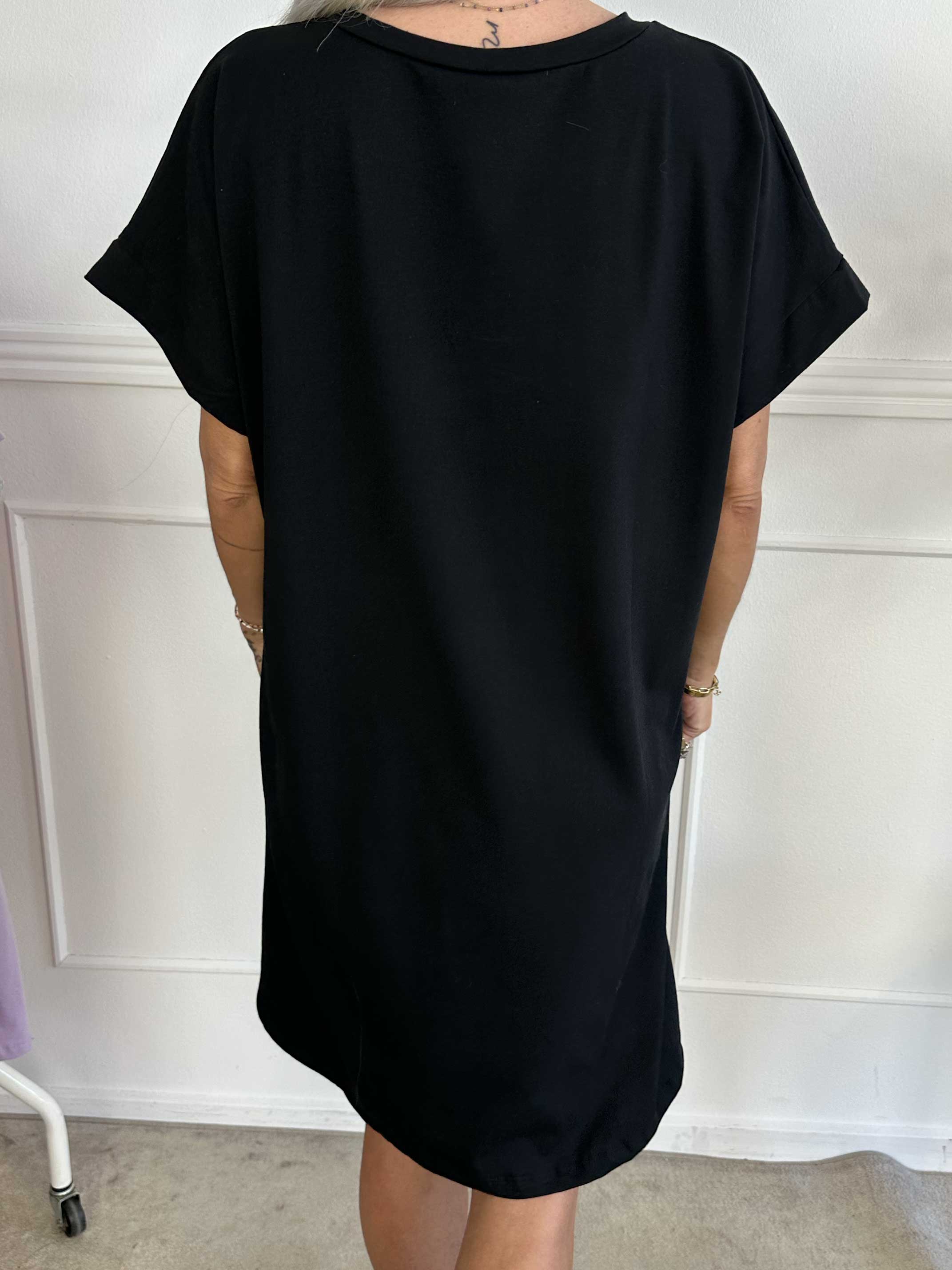 Pernille - T-shirtkjole i bomuld med tryk