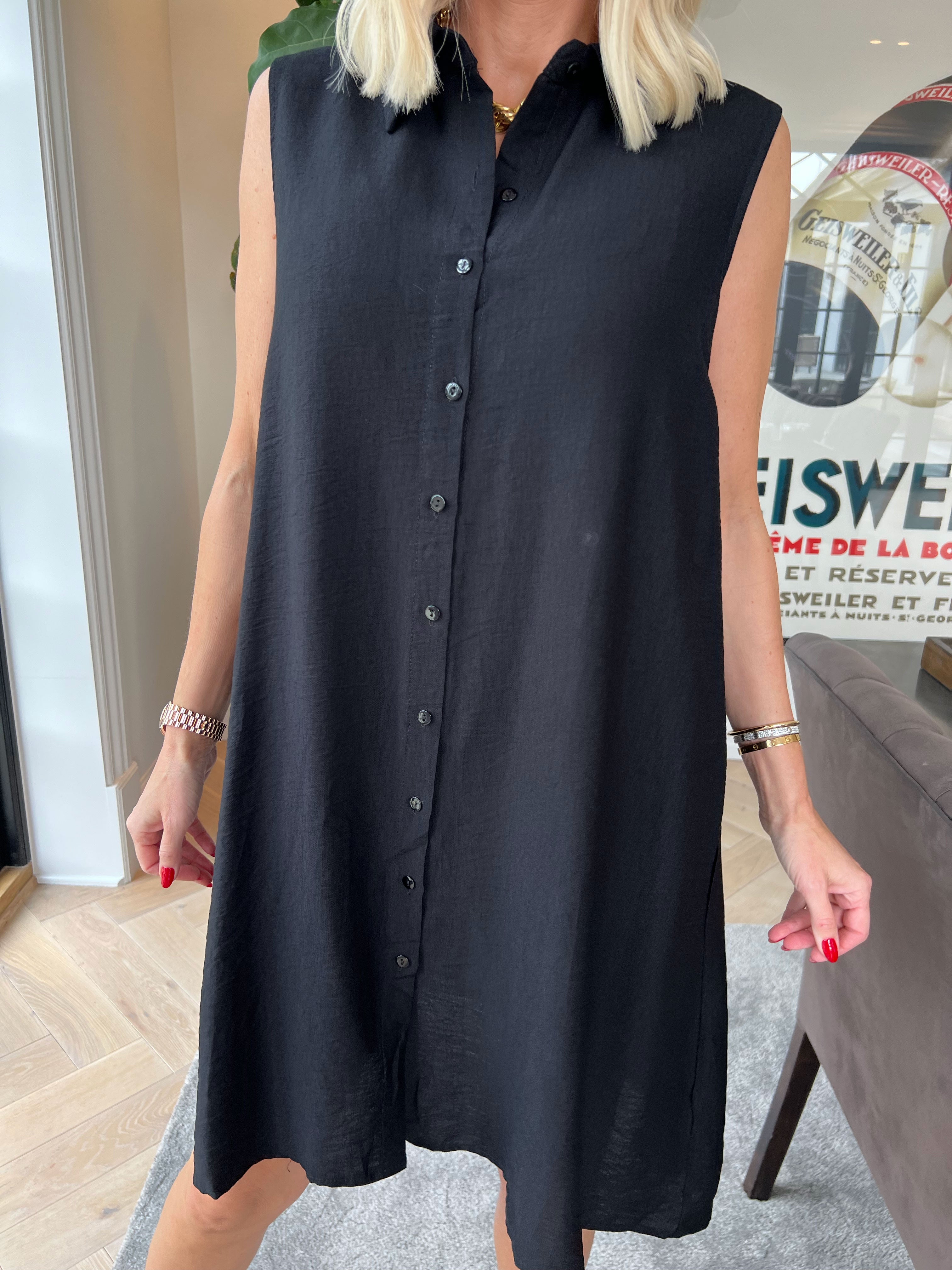 Piana - Skjortekjole i viskose uden ærmer, med åben ryg og bindebånd