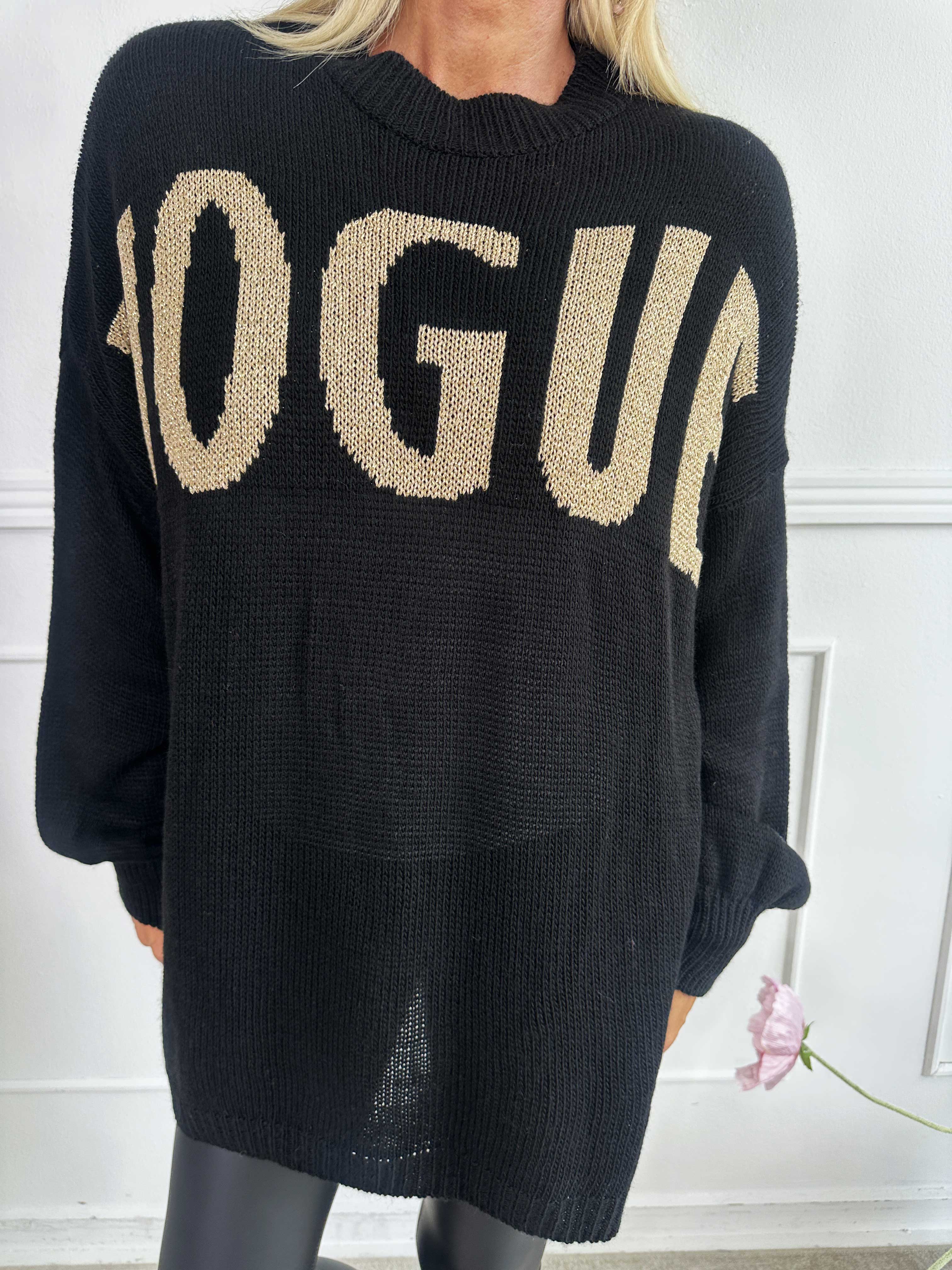 Priscilla - Striktrøje med VOGUE skrevet med guld glimmertråde