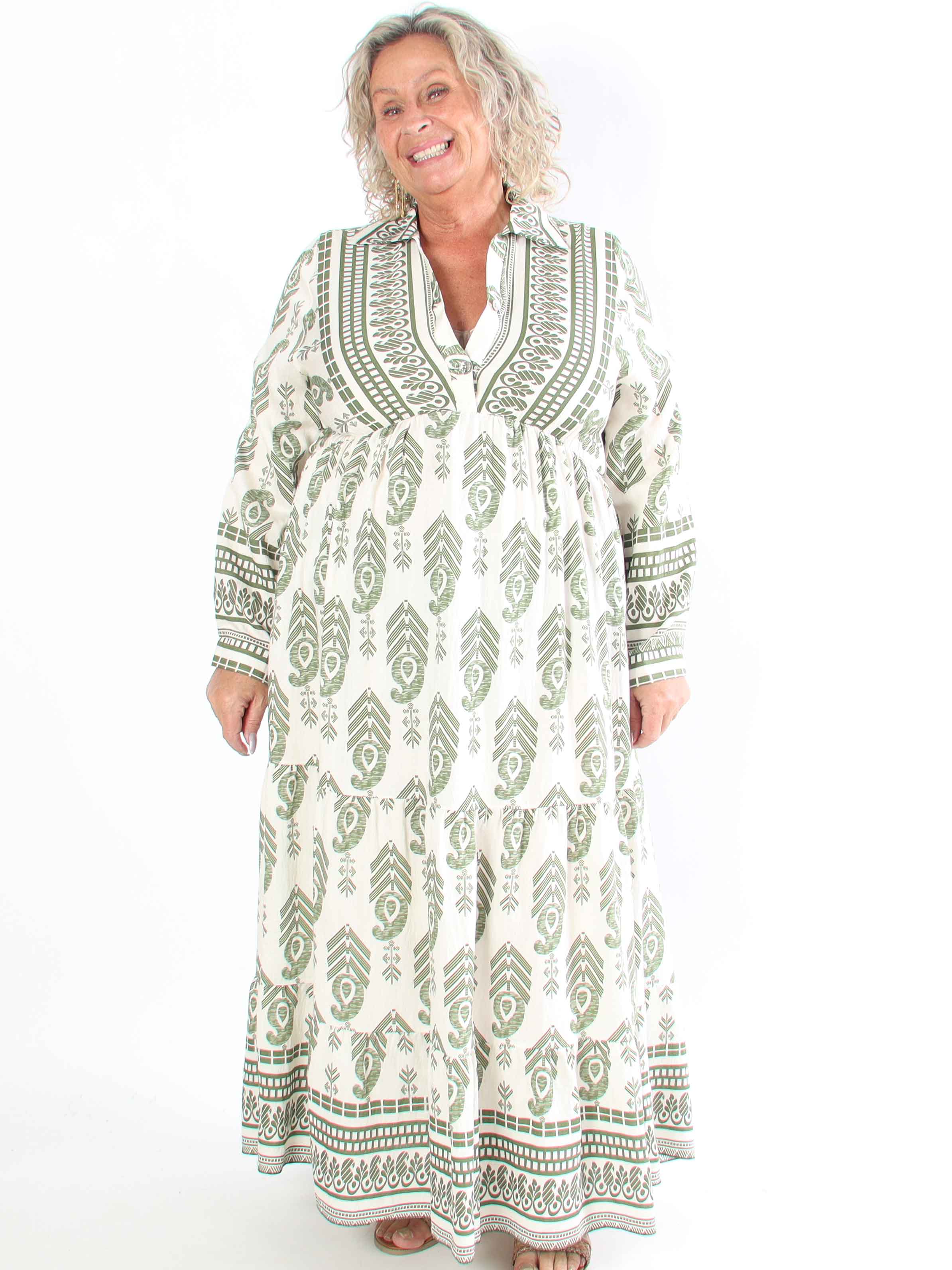 Raina - Lang mønstret plus size kjole i viskose