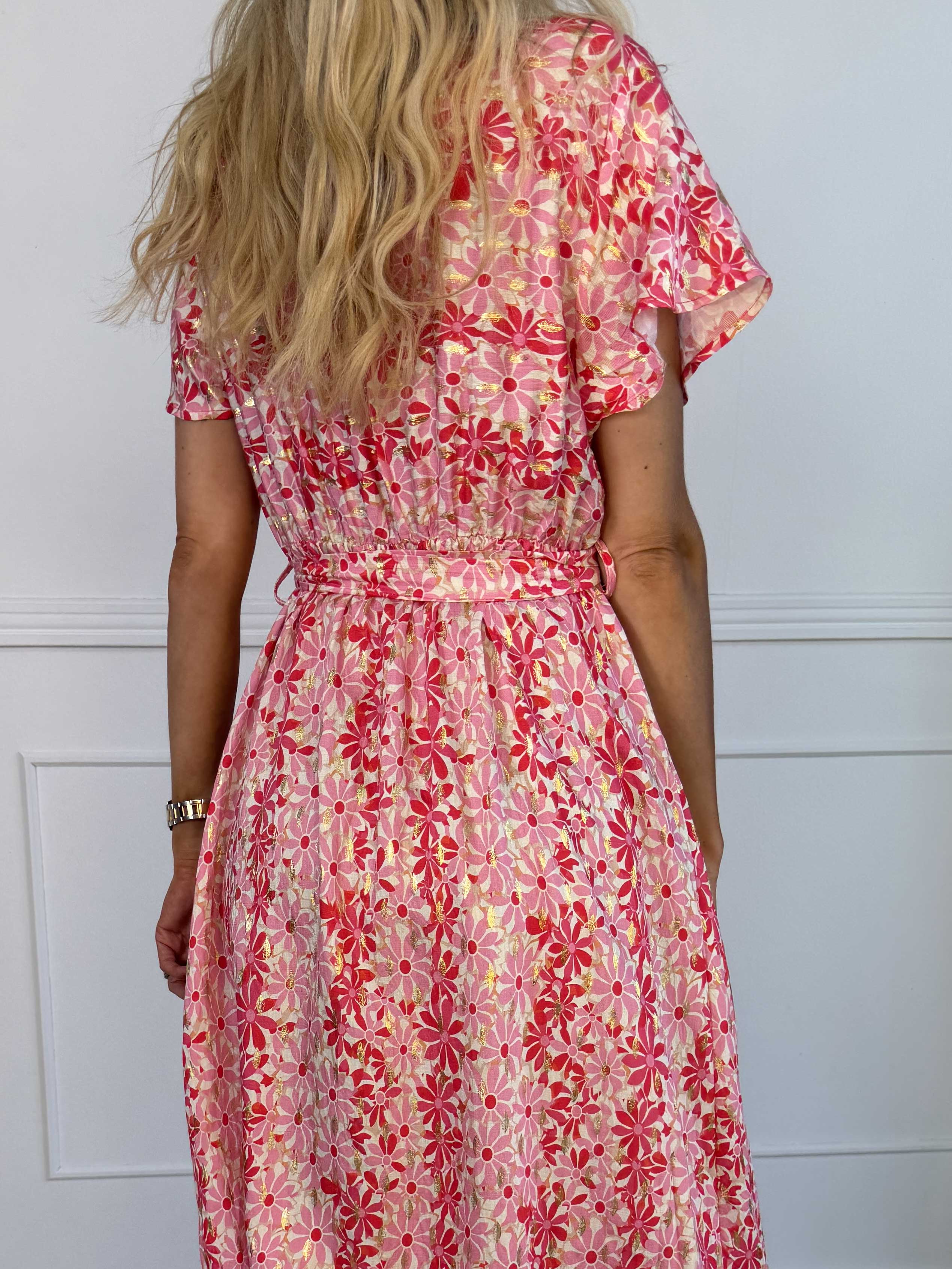 Rima - Lang blomstret kjole i viskose med guld dutter