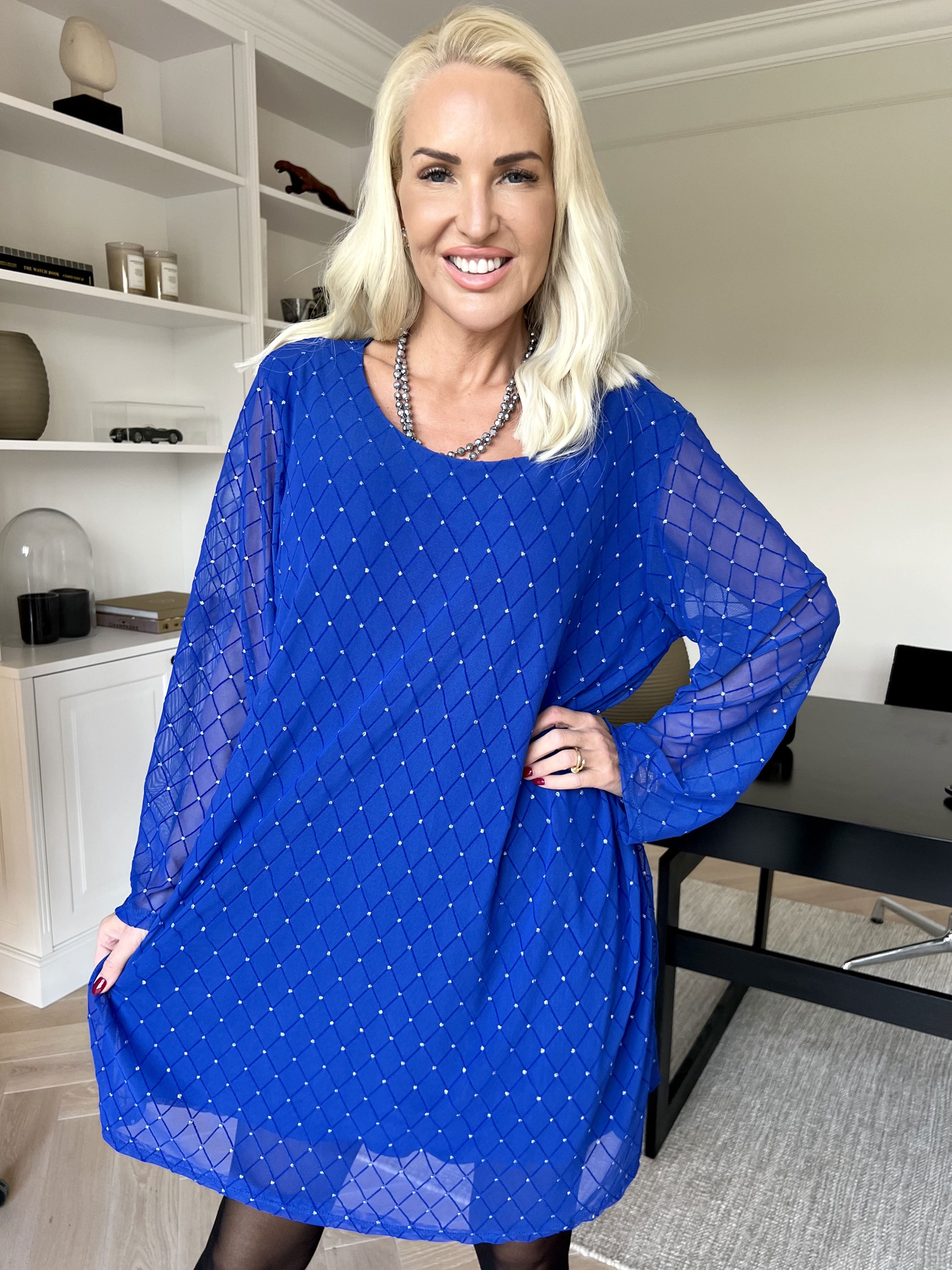 Ritte - Langærmet mesh kjole med glimmer detaljer