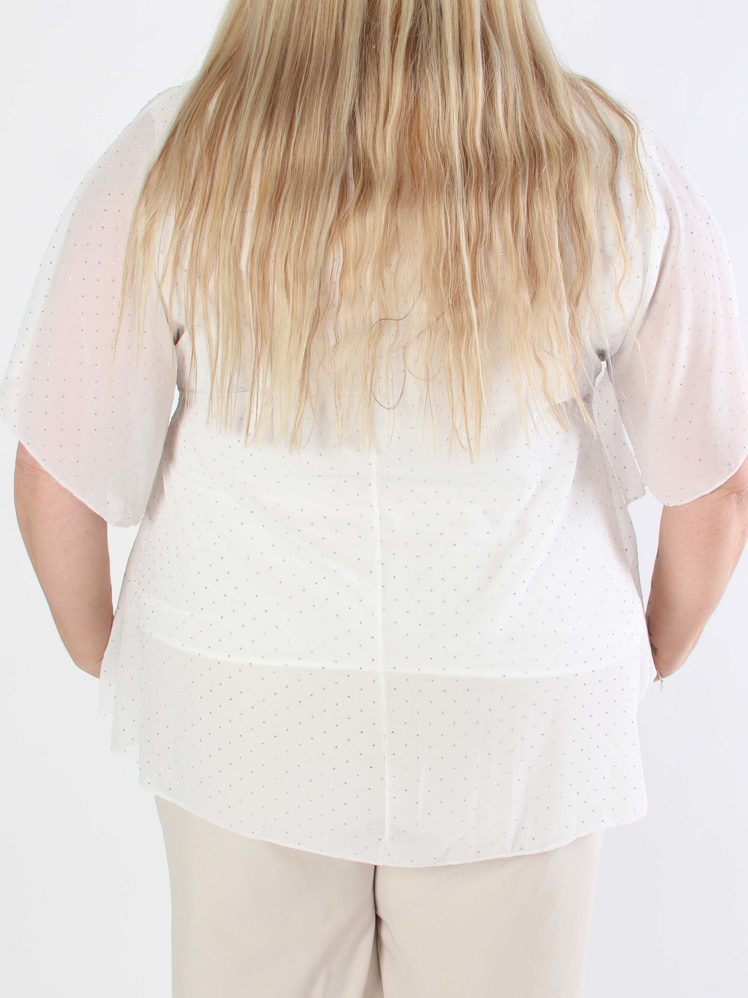 Rosie - Plus size viskose bluse med chiffonlag og similisten