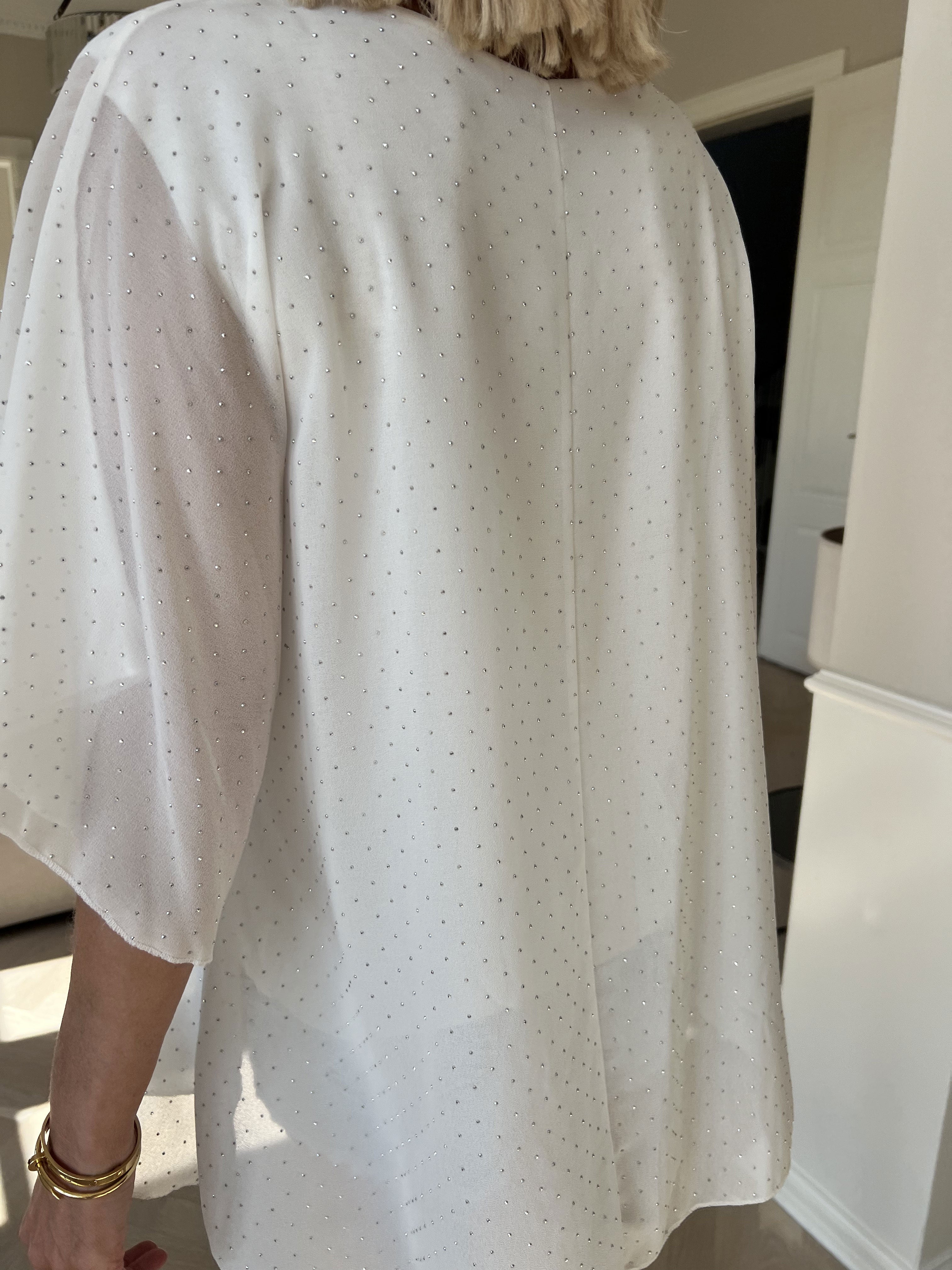 Rosie - Sød viskose bluse med chiffonlag og similisten