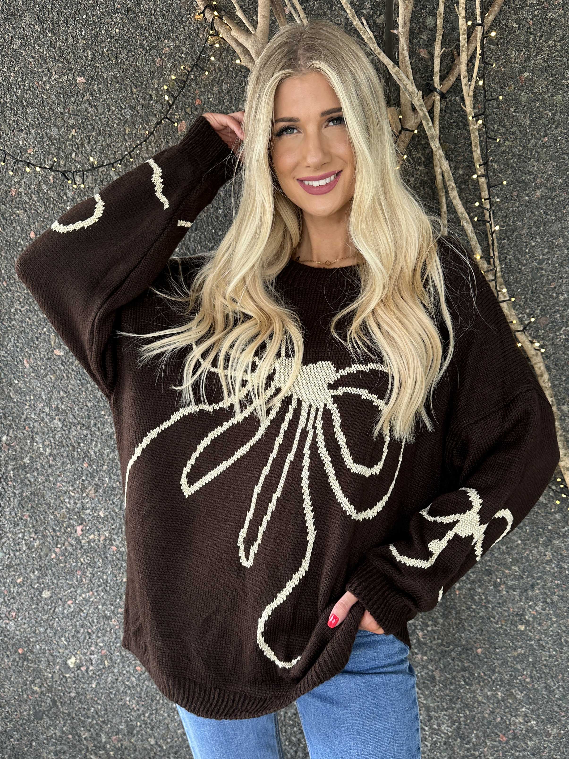 Ruby - Striktrøje med uld og sløjfe i guldtråde