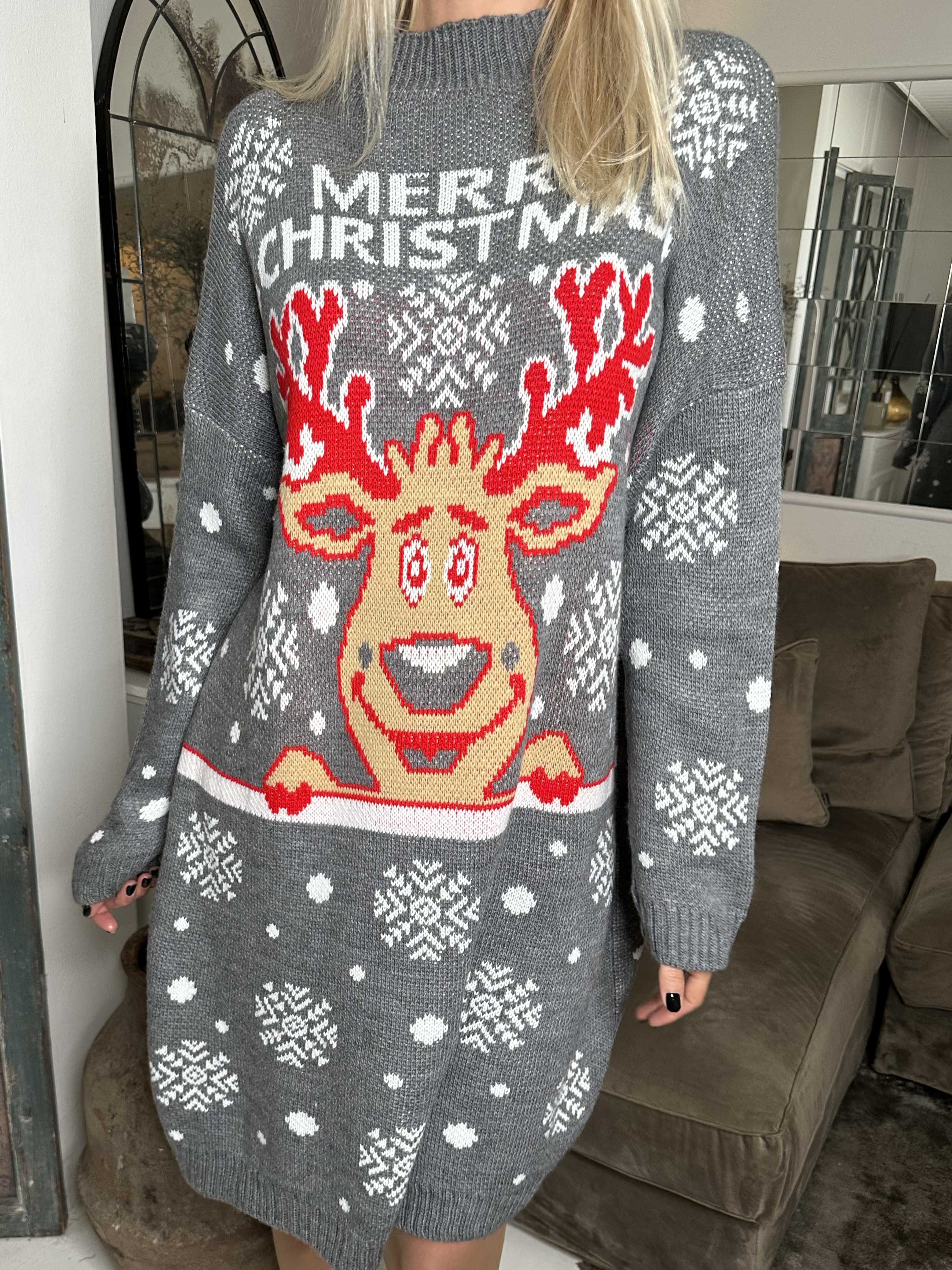 Rudolf - Julestrikkjole med snefnug og rudolf motiv