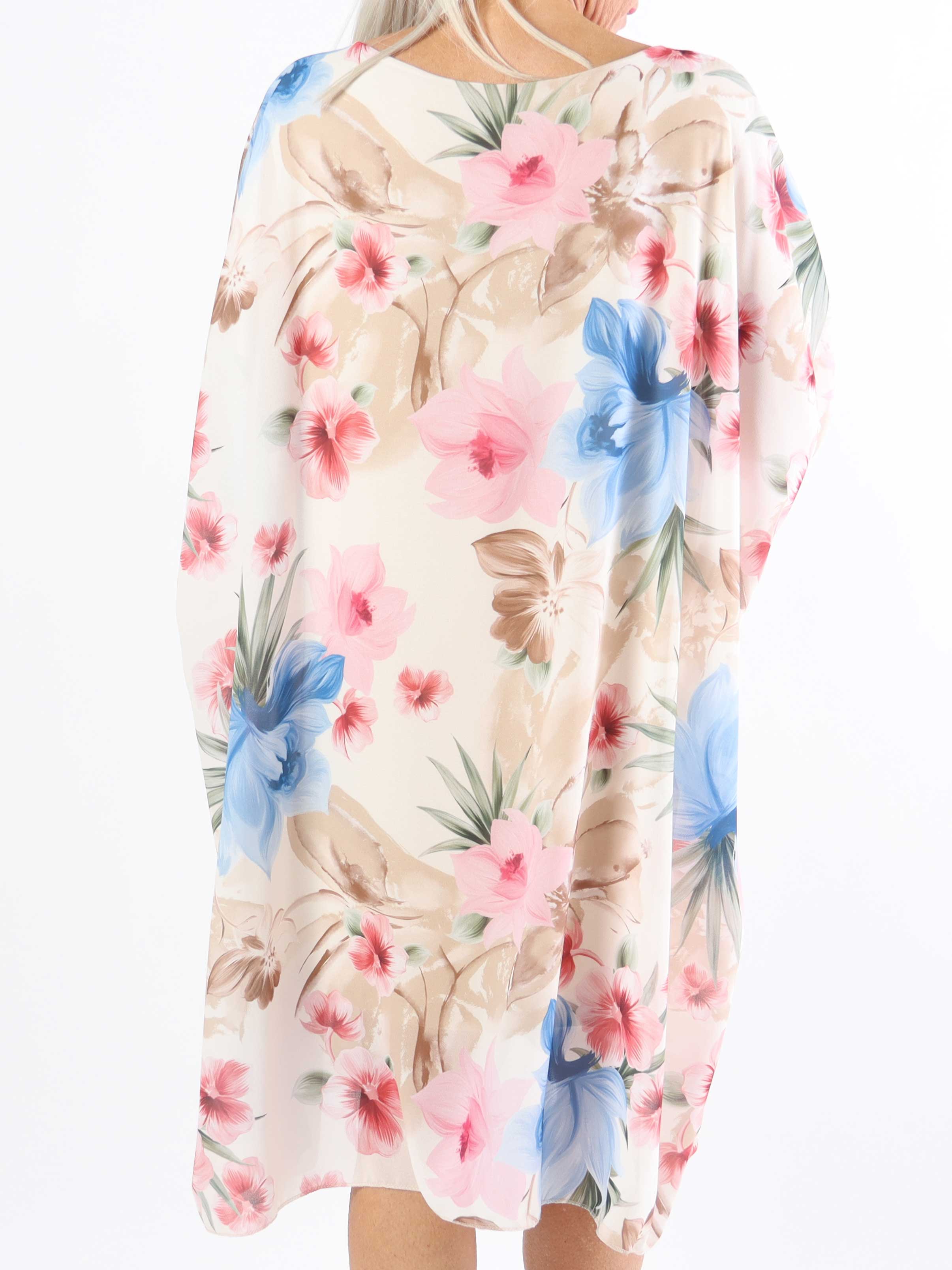 Sabine - Sød plussize kjole med flagermusærmer