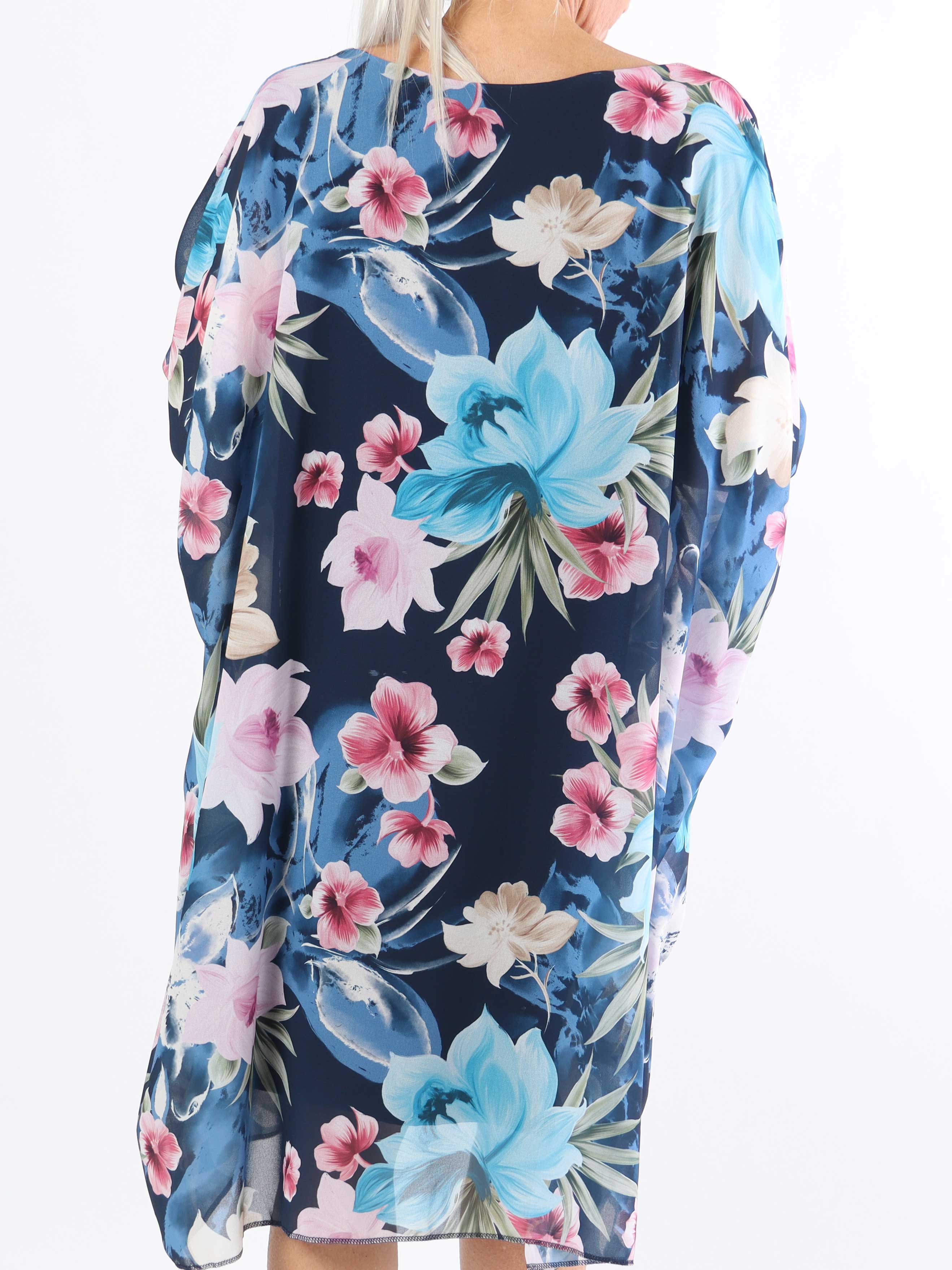 Sabine - Sød plussize kjole med flagermusærmer