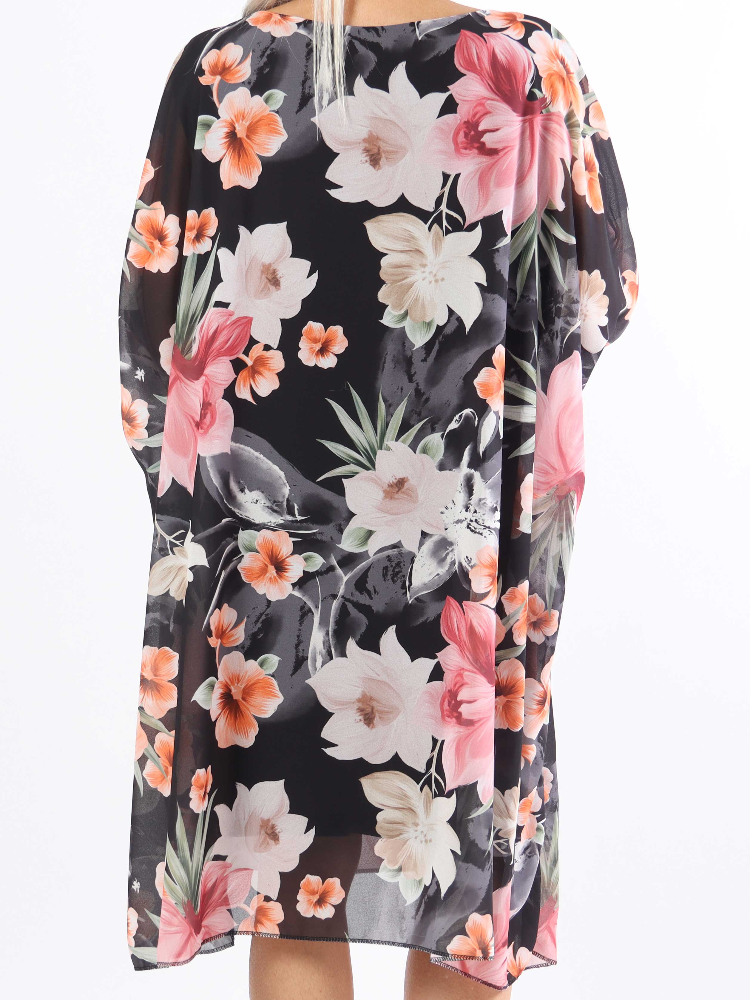 Sabine - Sød plussize kjole med flagermusærmer