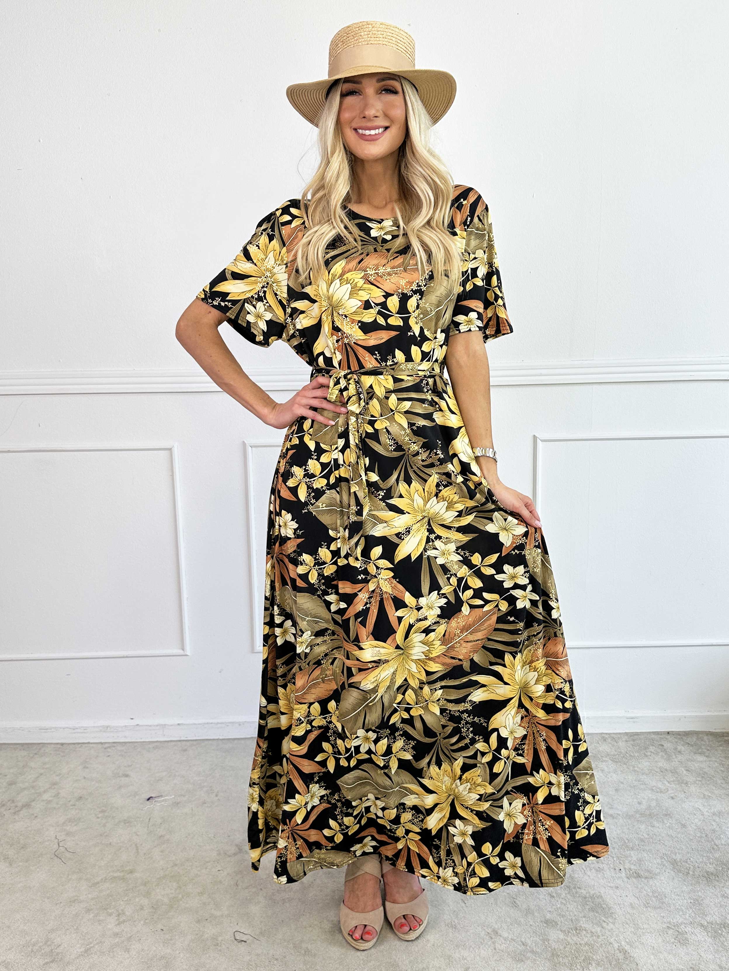 Sansa - Lang elastisk blomstret kjole med bindebånd