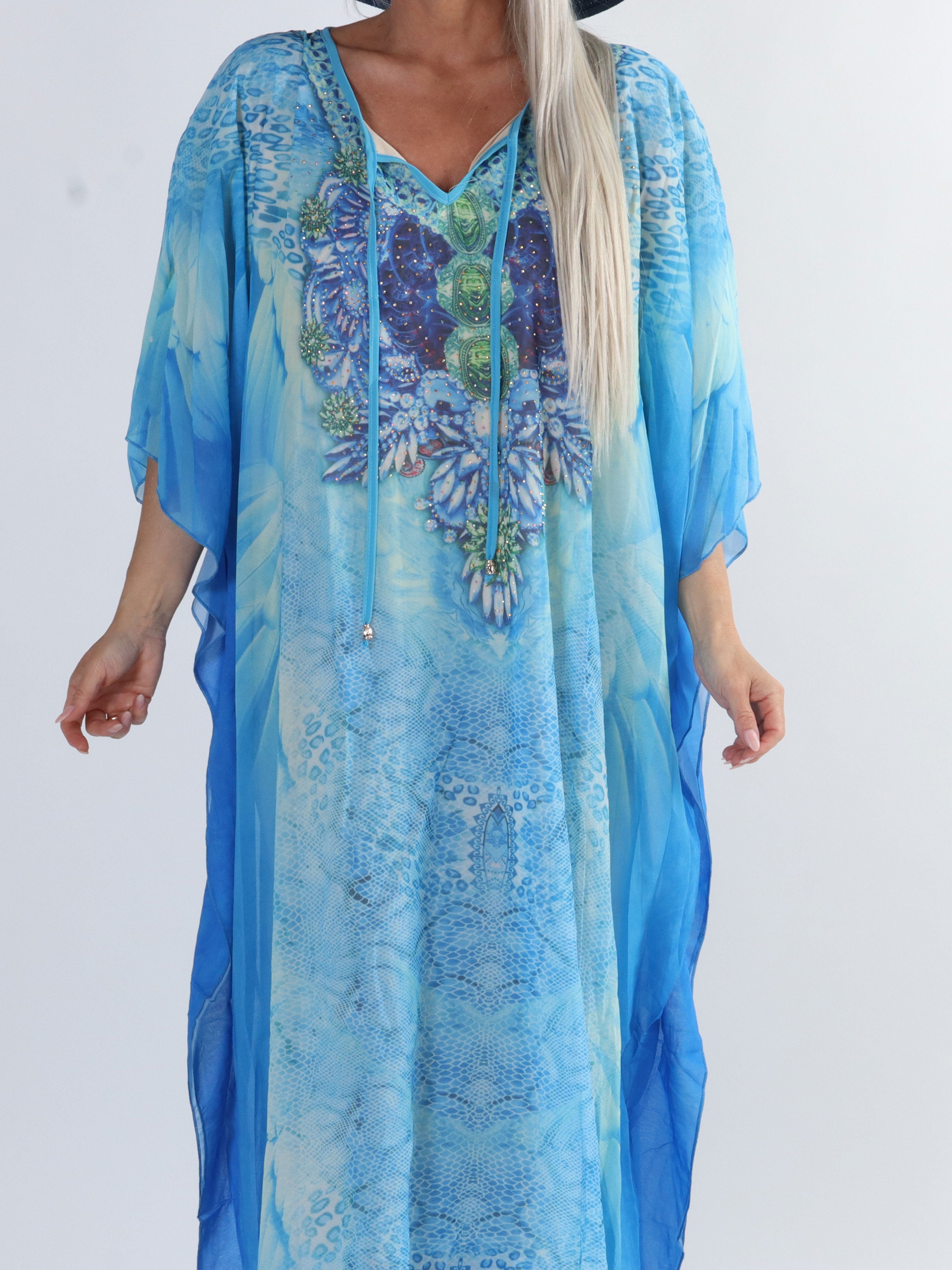 Sasha Snake - Lang plus size tunika med slangeprint og similisten