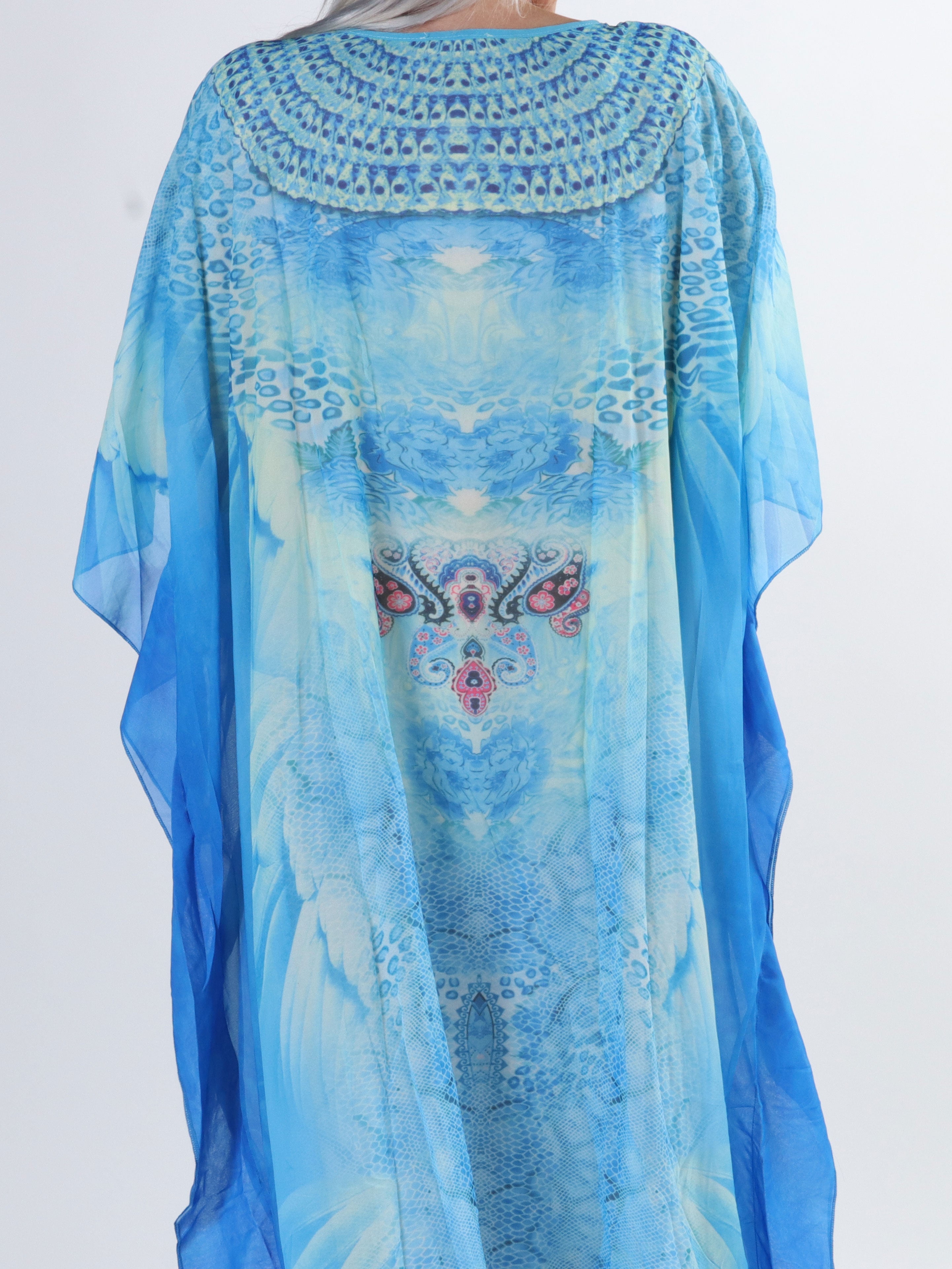 Sasha Snake - Lang plus size tunika med slangeprint og similisten