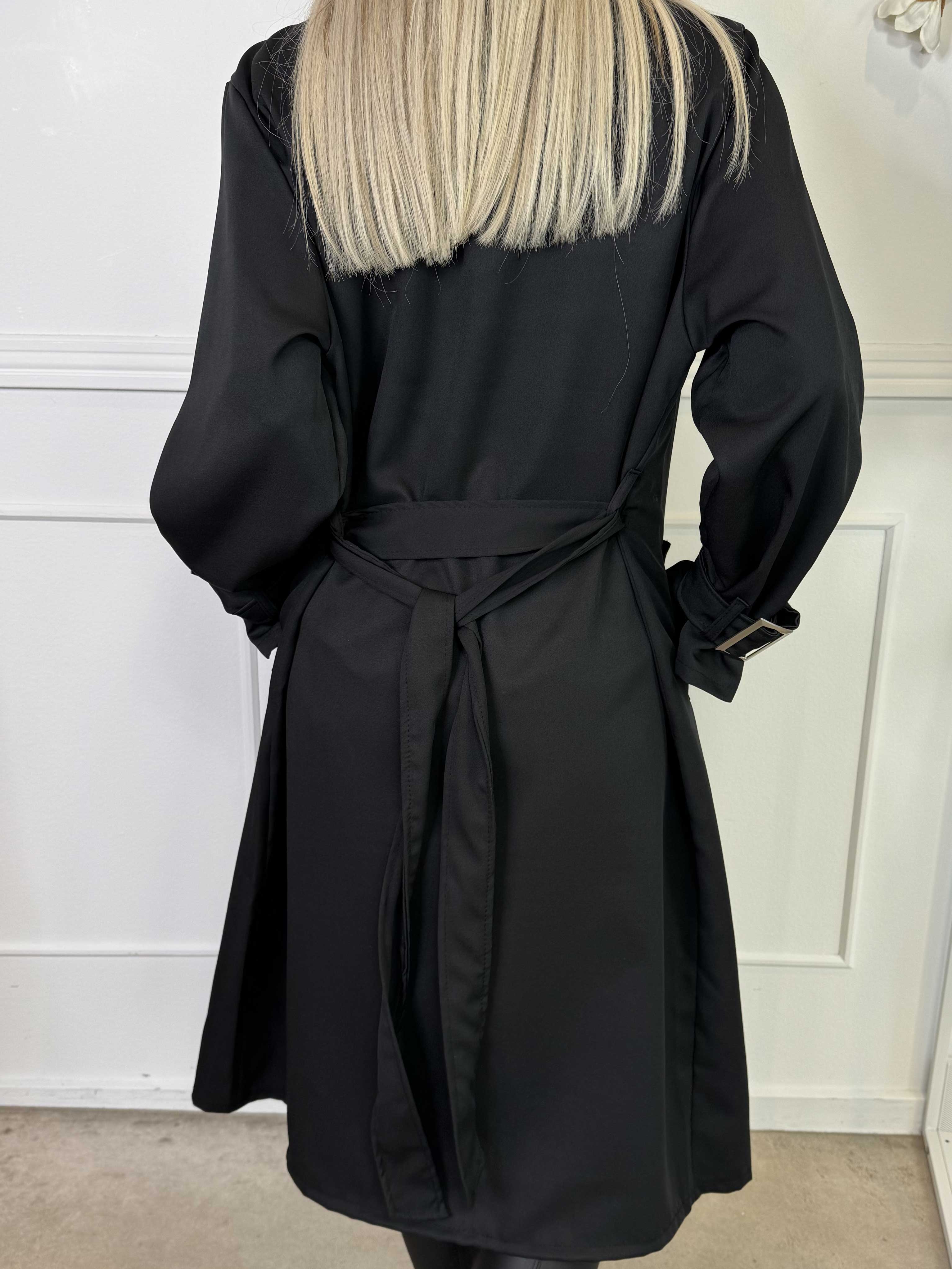 Sharpay - Let trenchcoat med bindebånd